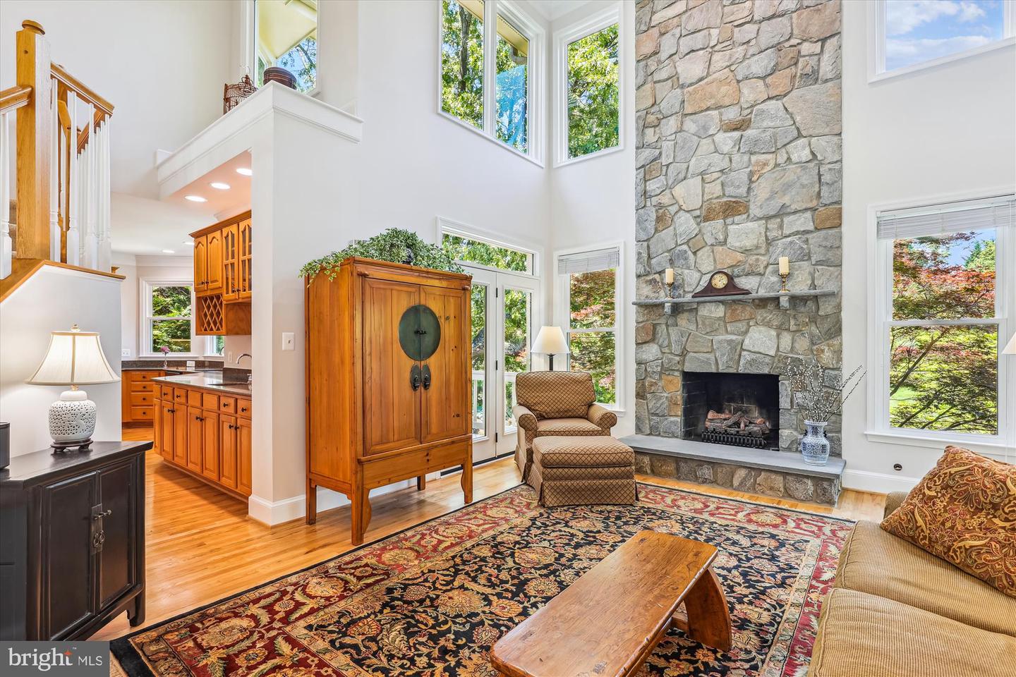 12308 COUNTRY RIDGE LN, FAIRFAX, Virginia 22033, 5 Bedrooms Bedrooms, ,4 BathroomsBathrooms,Residential,For sale,12308 COUNTRY RIDGE LN,VAFX2240376 MLS # VAFX2240376