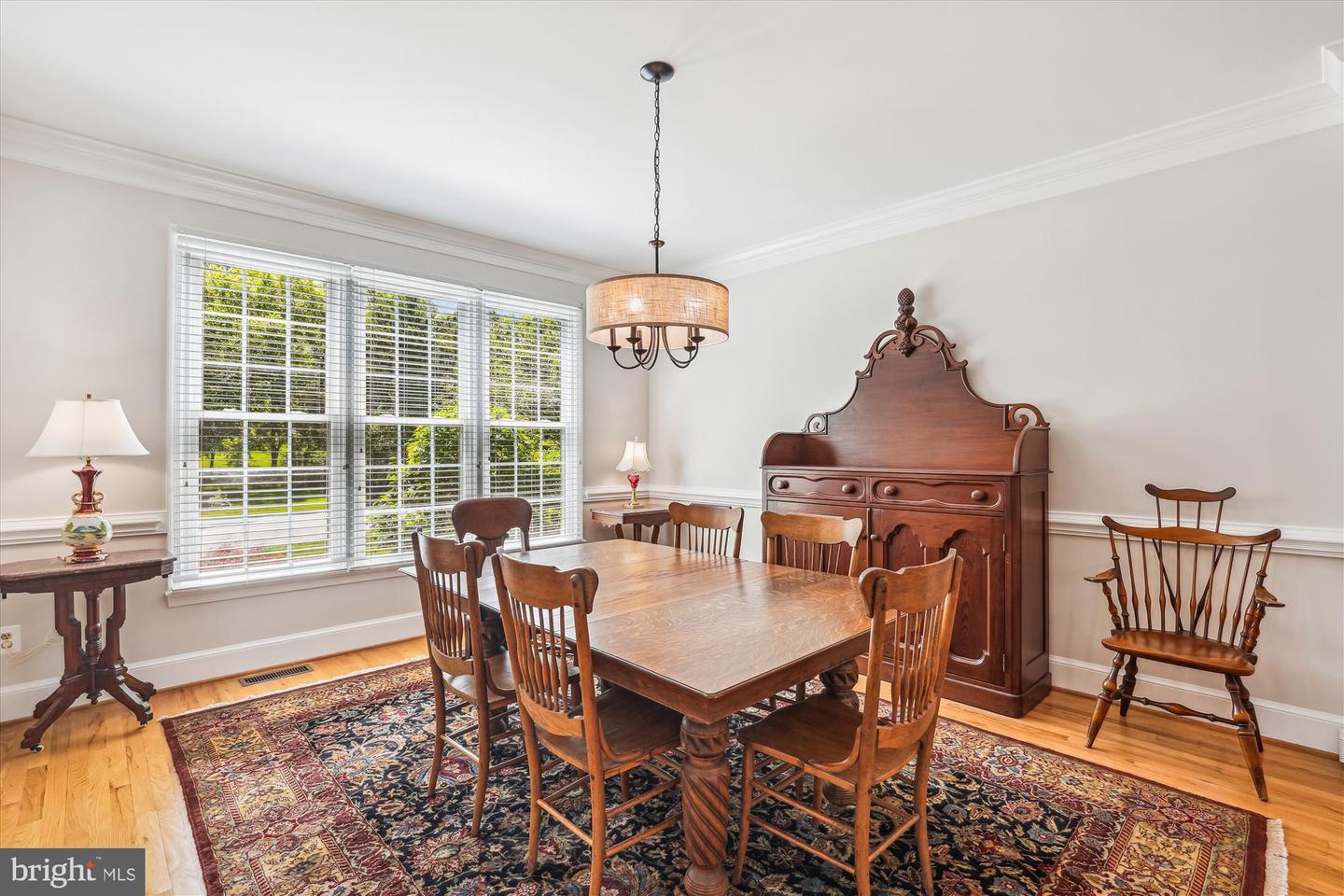 12308 COUNTRY RIDGE LN, FAIRFAX, Virginia 22033, 5 Bedrooms Bedrooms, ,4 BathroomsBathrooms,Residential,For sale,12308 COUNTRY RIDGE LN,VAFX2240376 MLS # VAFX2240376