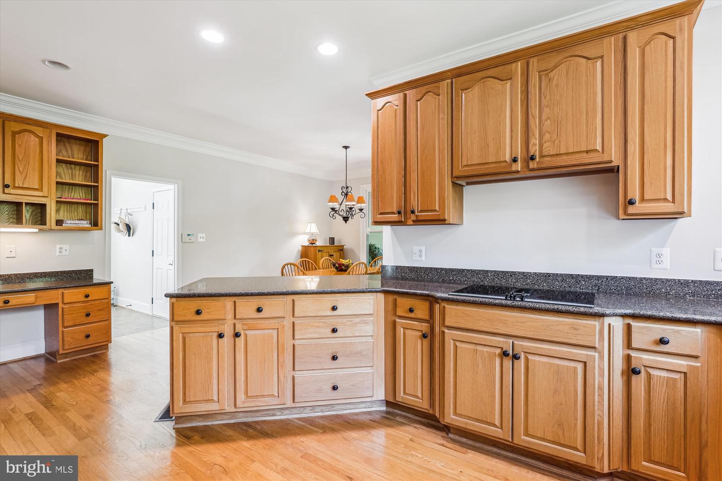 12308 COUNTRY RIDGE LN, FAIRFAX, Virginia 22033, 5 Bedrooms Bedrooms, ,4 BathroomsBathrooms,Residential,For sale,12308 COUNTRY RIDGE LN,VAFX2240376 MLS # VAFX2240376