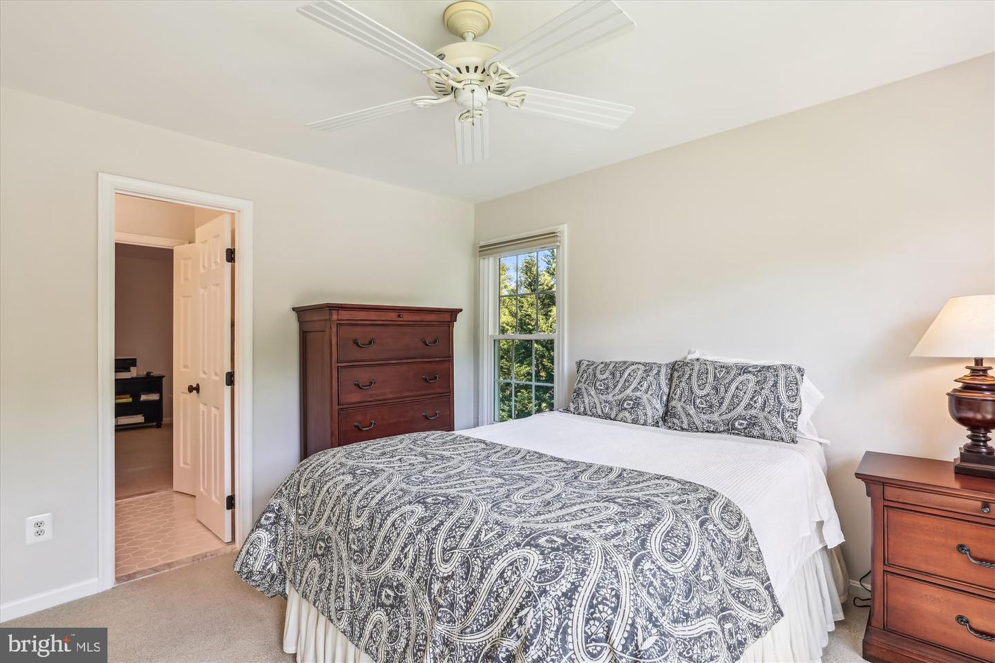 12308 COUNTRY RIDGE LN, FAIRFAX, Virginia 22033, 5 Bedrooms Bedrooms, ,4 BathroomsBathrooms,Residential,For sale,12308 COUNTRY RIDGE LN,VAFX2240376 MLS # VAFX2240376