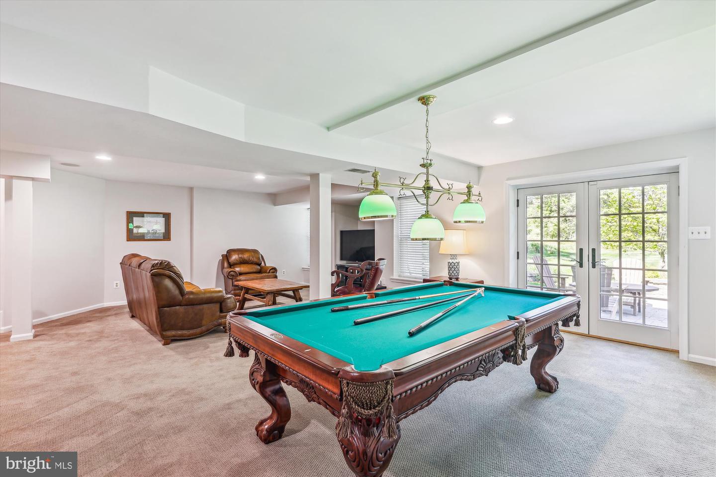 12308 COUNTRY RIDGE LN, FAIRFAX, Virginia 22033, 5 Bedrooms Bedrooms, ,4 BathroomsBathrooms,Residential,For sale,12308 COUNTRY RIDGE LN,VAFX2240376 MLS # VAFX2240376