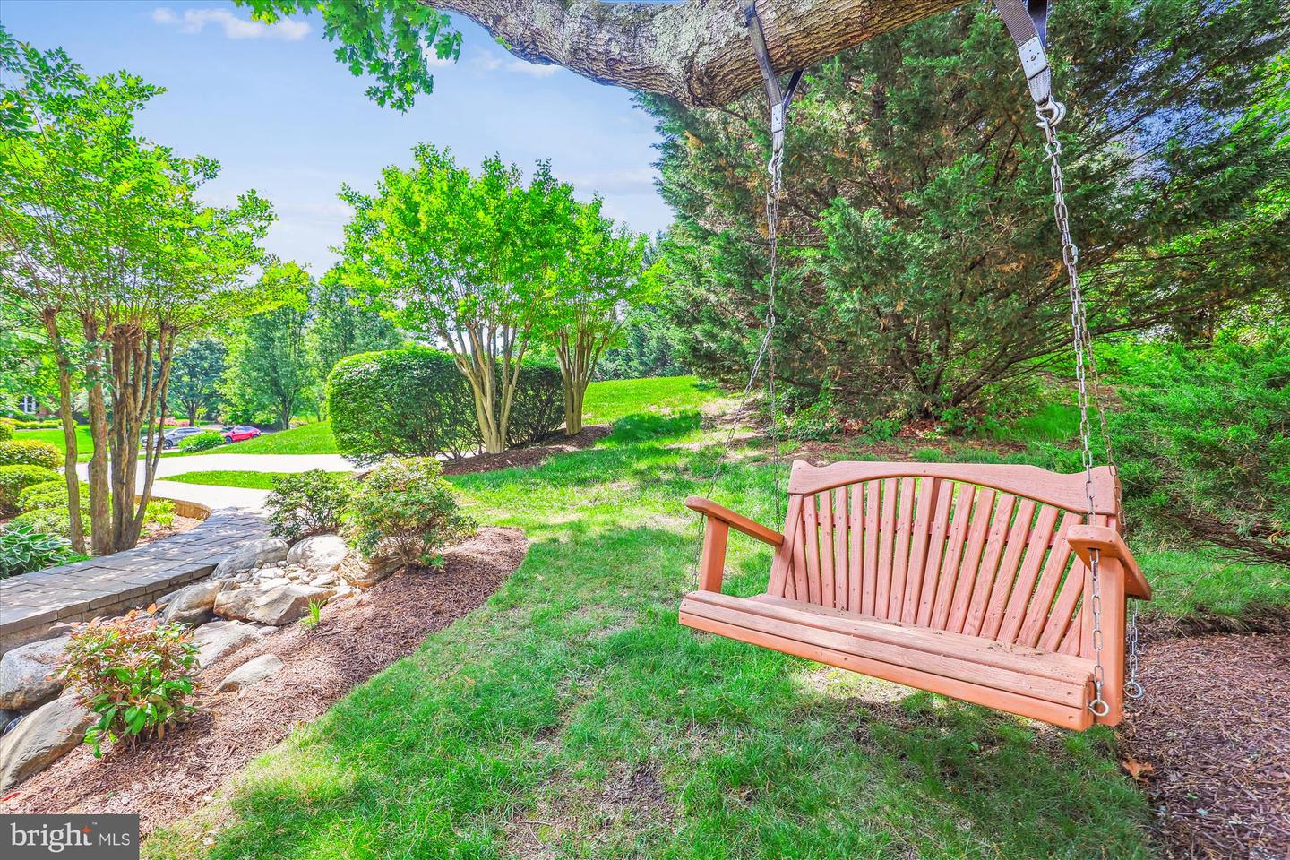 12308 COUNTRY RIDGE LN, FAIRFAX, Virginia 22033, 5 Bedrooms Bedrooms, ,4 BathroomsBathrooms,Residential,For sale,12308 COUNTRY RIDGE LN,VAFX2240376 MLS # VAFX2240376