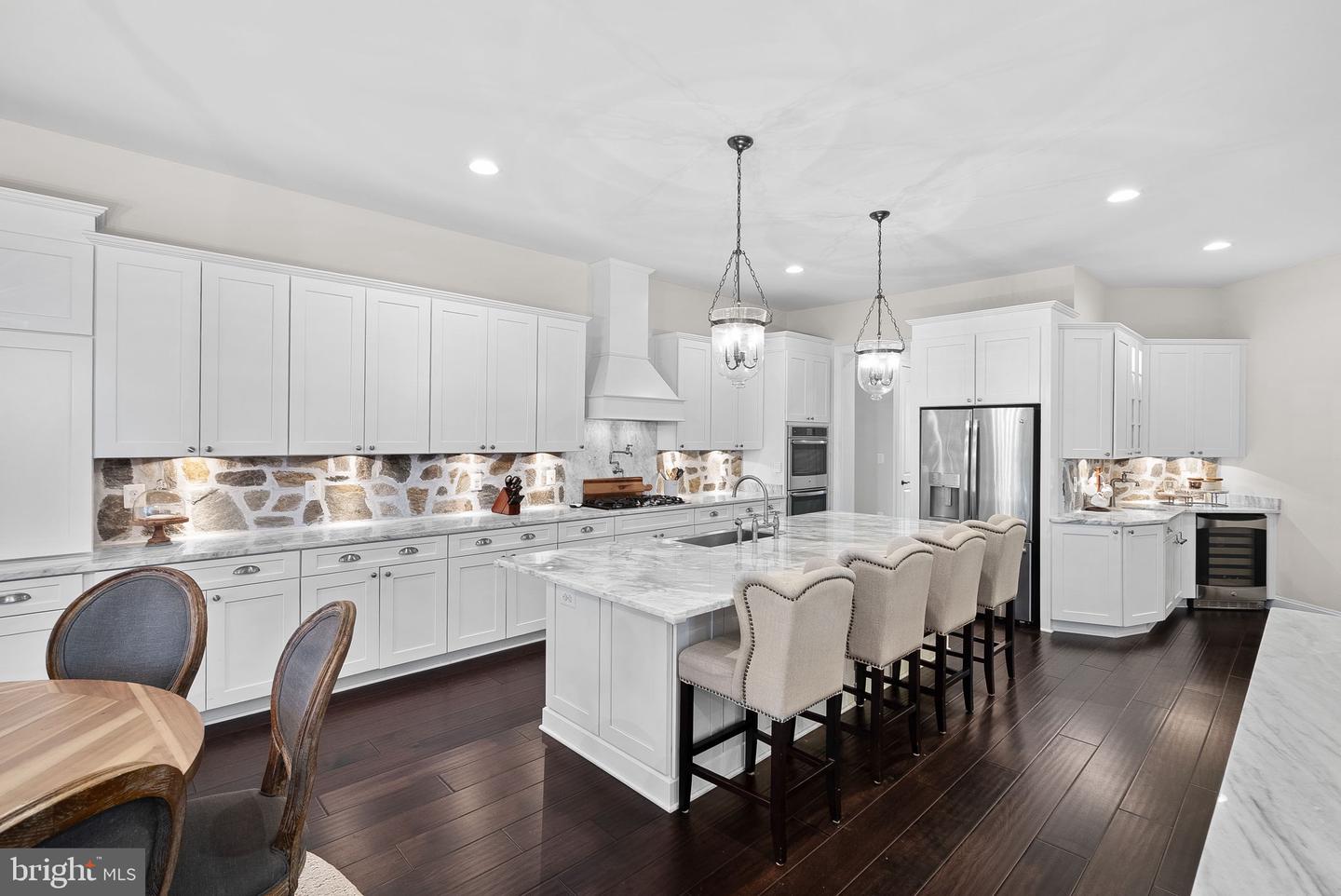 16024 WATERFORD CREST PL, PAEONIAN SPRINGS, Virginia 20129, 7 Bedrooms Bedrooms, ,6 BathroomsBathrooms,Residential,For sale,16024 WATERFORD CREST PL,VALO2096224 MLS # VALO2096224