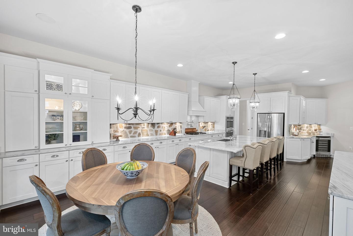 16024 WATERFORD CREST PL, PAEONIAN SPRINGS, Virginia 20129, 7 Bedrooms Bedrooms, ,6 BathroomsBathrooms,Residential,For sale,16024 WATERFORD CREST PL,VALO2096224 MLS # VALO2096224
