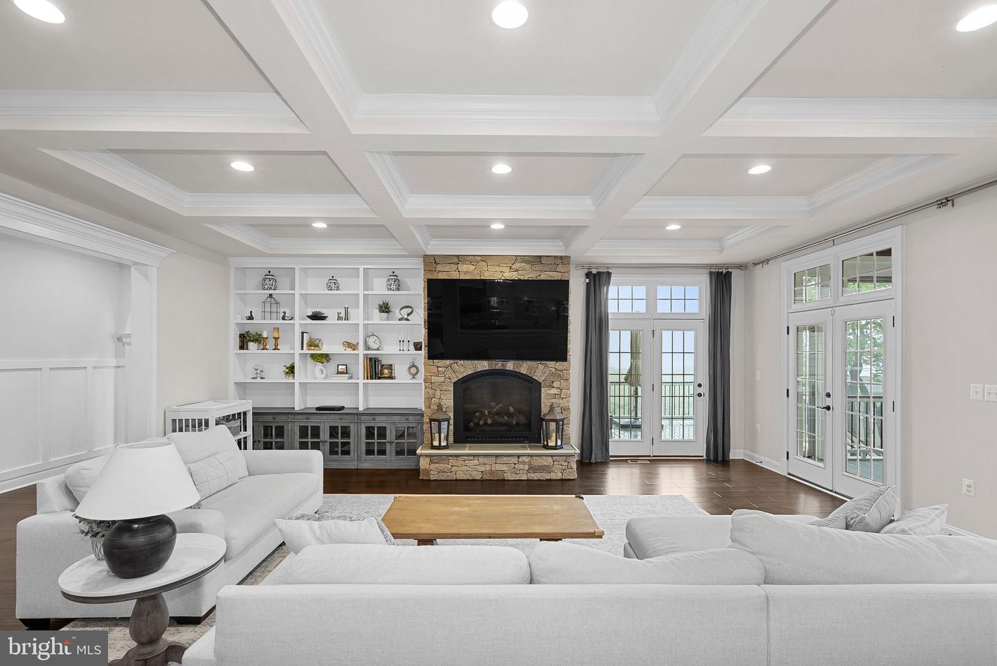 16024 WATERFORD CREST PL, PAEONIAN SPRINGS, Virginia 20129, 7 Bedrooms Bedrooms, ,6 BathroomsBathrooms,Residential,For sale,16024 WATERFORD CREST PL,VALO2096224 MLS # VALO2096224