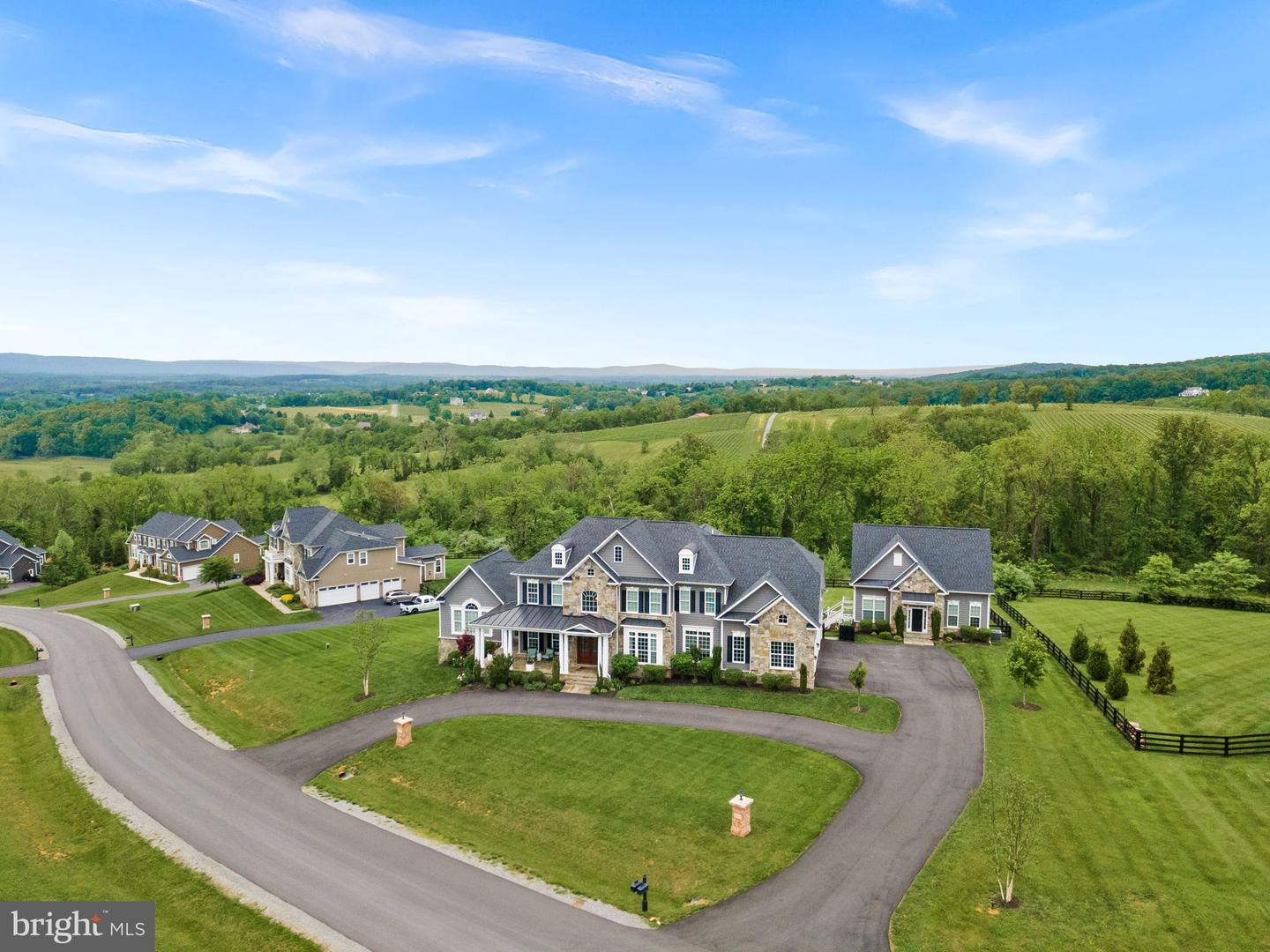 16024 WATERFORD CREST PL, PAEONIAN SPRINGS, Virginia 20129, 7 Bedrooms Bedrooms, ,6 BathroomsBathrooms,Residential,For sale,16024 WATERFORD CREST PL,VALO2096224 MLS # VALO2096224