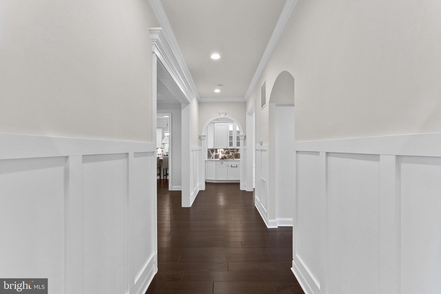 16024 WATERFORD CREST PL, PAEONIAN SPRINGS, Virginia 20129, 7 Bedrooms Bedrooms, ,6 BathroomsBathrooms,Residential,For sale,16024 WATERFORD CREST PL,VALO2096224 MLS # VALO2096224