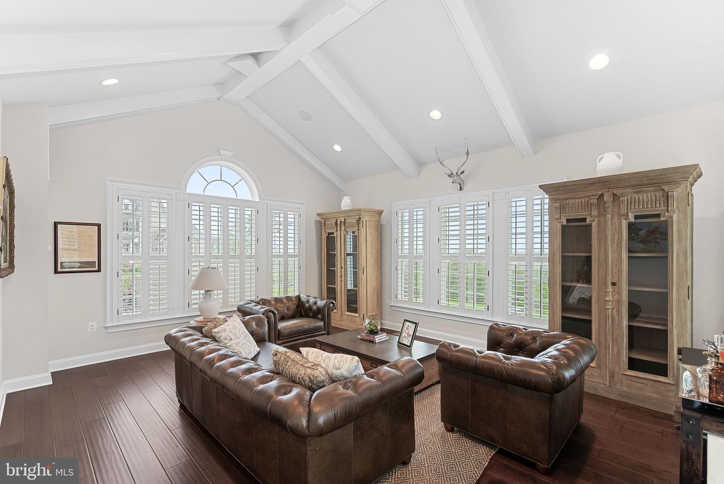 16024 WATERFORD CREST PL, PAEONIAN SPRINGS, Virginia 20129, 7 Bedrooms Bedrooms, ,6 BathroomsBathrooms,Residential,For sale,16024 WATERFORD CREST PL,VALO2096224 MLS # VALO2096224