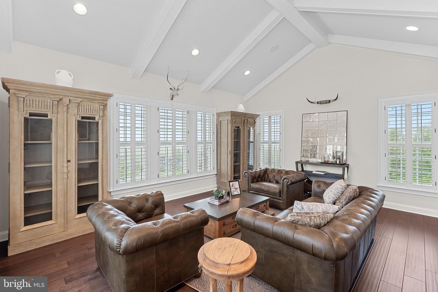 16024 WATERFORD CREST PL, PAEONIAN SPRINGS, Virginia 20129, 7 Bedrooms Bedrooms, ,6 BathroomsBathrooms,Residential,For sale,16024 WATERFORD CREST PL,VALO2096224 MLS # VALO2096224