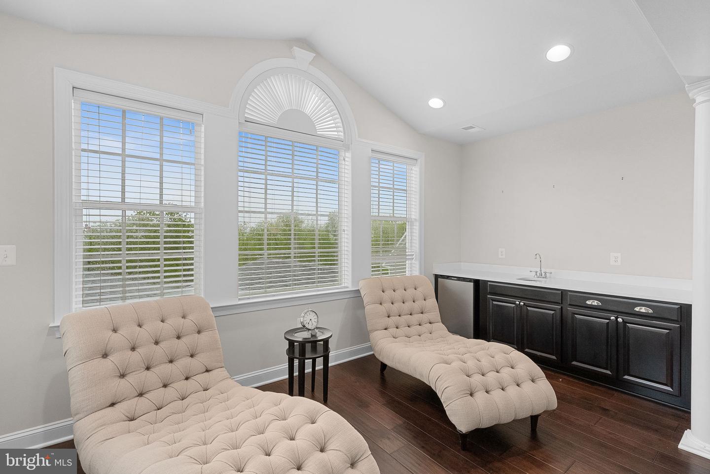 16024 WATERFORD CREST PL, PAEONIAN SPRINGS, Virginia 20129, 7 Bedrooms Bedrooms, ,6 BathroomsBathrooms,Residential,For sale,16024 WATERFORD CREST PL,VALO2096224 MLS # VALO2096224