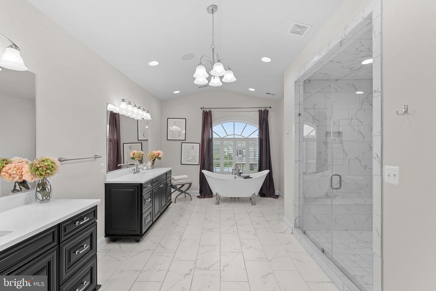 16024 WATERFORD CREST PL, PAEONIAN SPRINGS, Virginia 20129, 7 Bedrooms Bedrooms, ,6 BathroomsBathrooms,Residential,For sale,16024 WATERFORD CREST PL,VALO2096224 MLS # VALO2096224