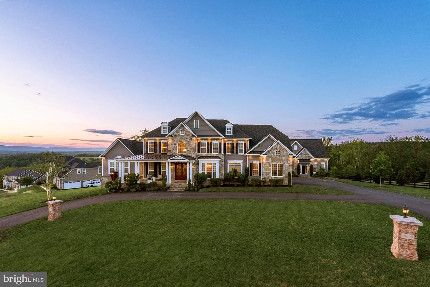 16024 WATERFORD CREST PL, PAEONIAN SPRINGS, Virginia 20129, 7 Bedrooms Bedrooms, ,6 BathroomsBathrooms,Residential,For sale,16024 WATERFORD CREST PL,VALO2096224 MLS # VALO2096224
