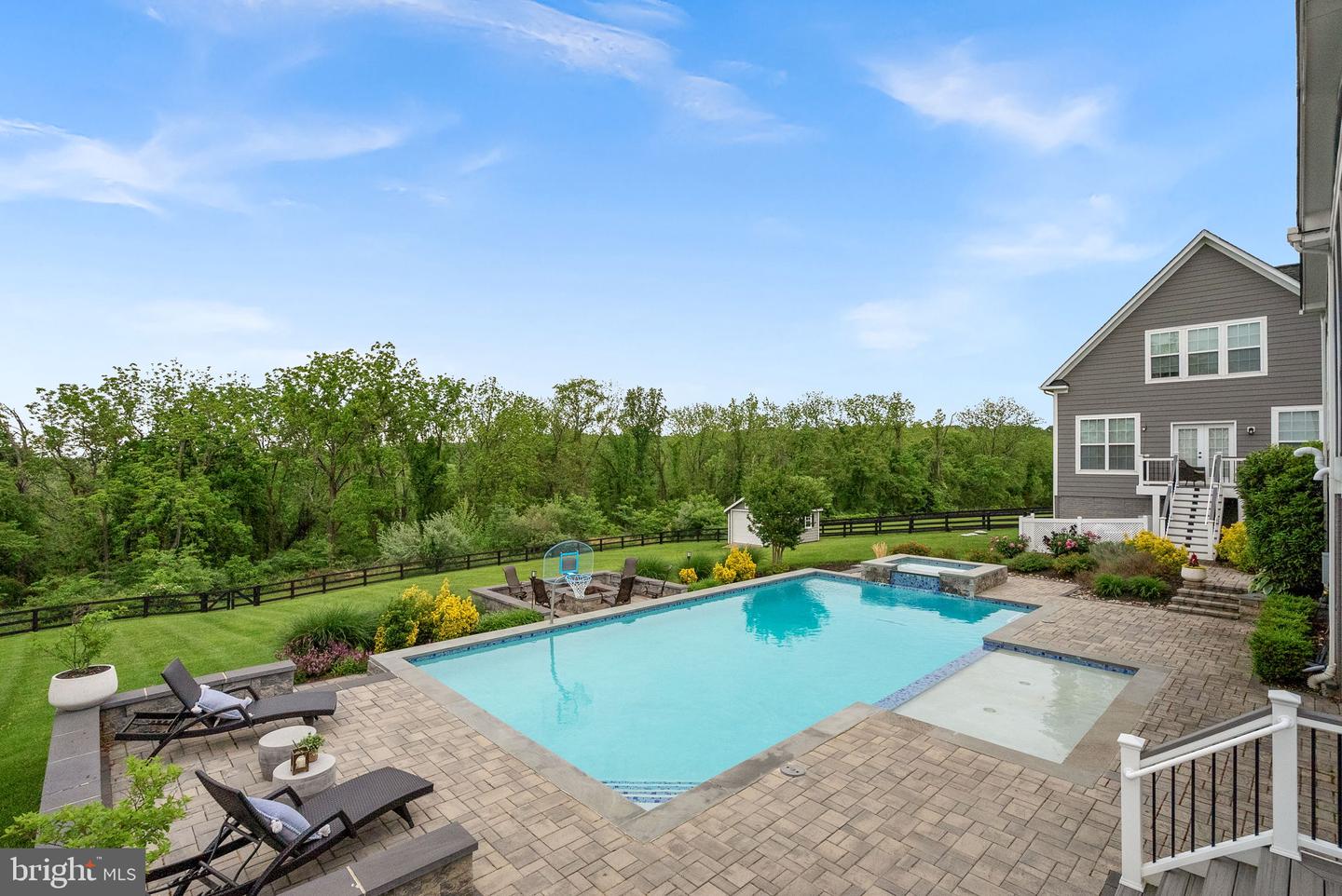 16024 WATERFORD CREST PL, PAEONIAN SPRINGS, Virginia 20129, 7 Bedrooms Bedrooms, ,6 BathroomsBathrooms,Residential,For sale,16024 WATERFORD CREST PL,VALO2096224 MLS # VALO2096224