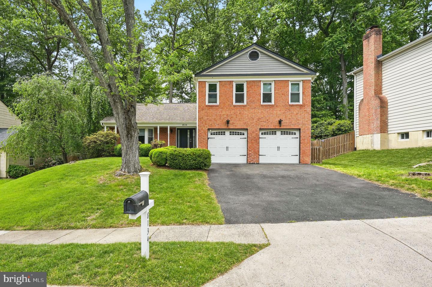 8134 VIOLA ST, SPRINGFIELD, Virginia 22152, 4 Bedrooms Bedrooms, ,3 BathroomsBathrooms,Residential,For sale,8134 VIOLA ST,VAFX2240408 MLS # VAFX2240408