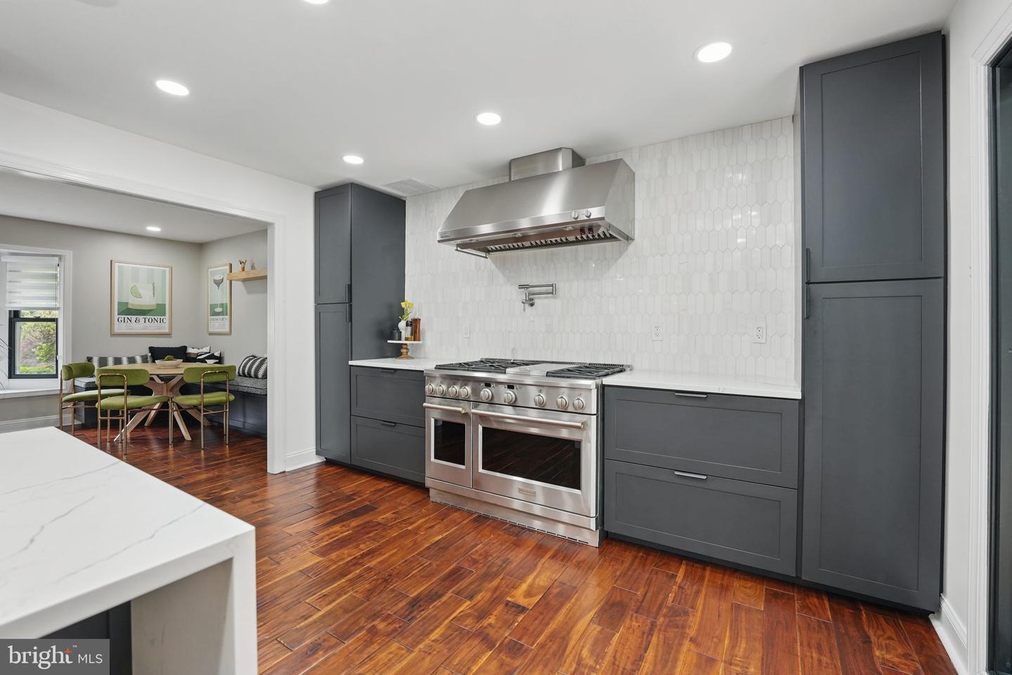 8134 VIOLA ST, SPRINGFIELD, Virginia 22152, 4 Bedrooms Bedrooms, ,3 BathroomsBathrooms,Residential,For sale,8134 VIOLA ST,VAFX2240408 MLS # VAFX2240408