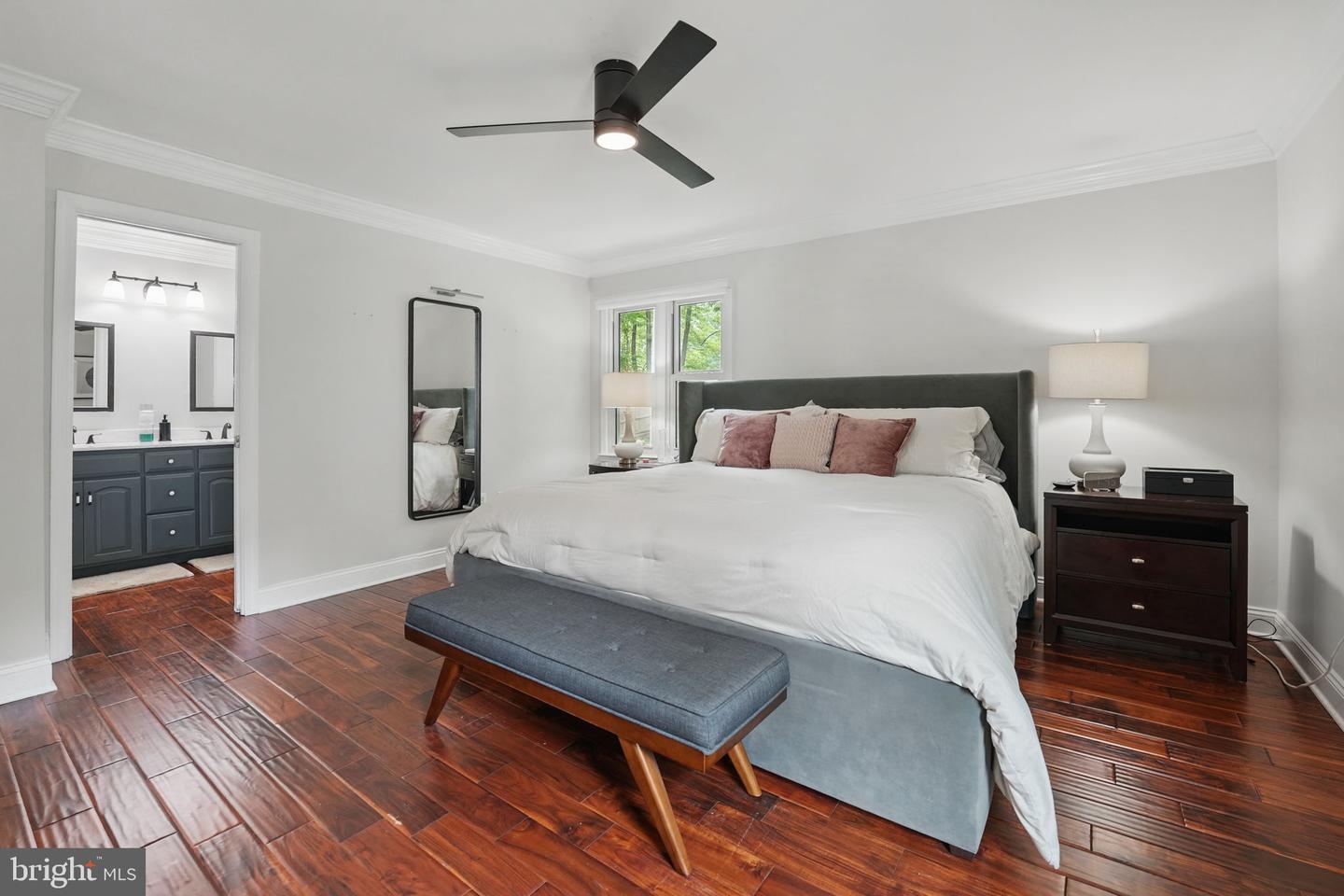 8134 VIOLA ST, SPRINGFIELD, Virginia 22152, 4 Bedrooms Bedrooms, ,3 BathroomsBathrooms,Residential,For sale,8134 VIOLA ST,VAFX2240408 MLS # VAFX2240408