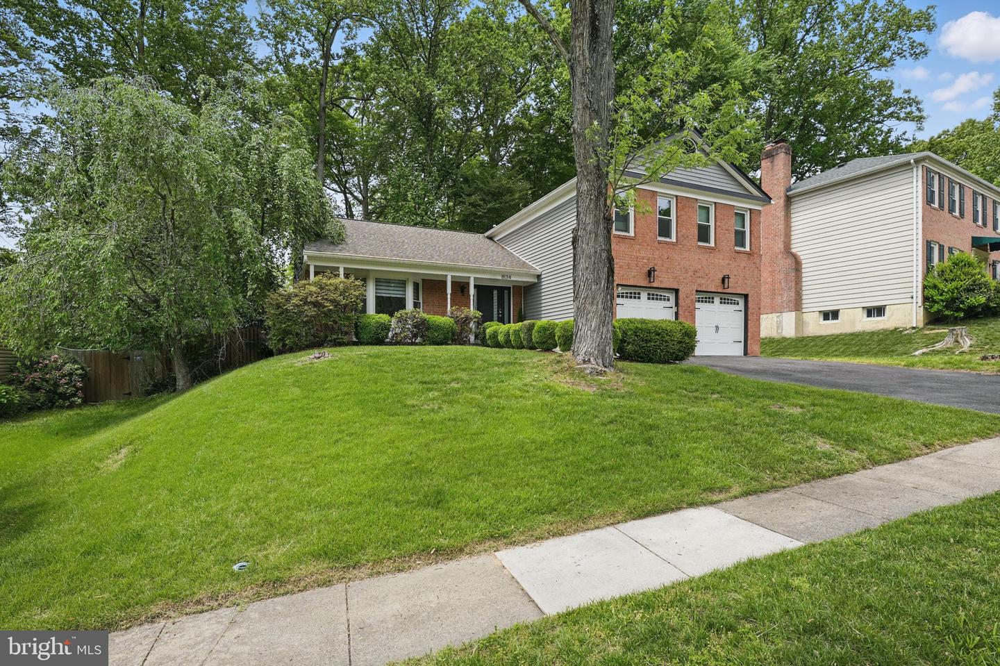 8134 VIOLA ST, SPRINGFIELD, Virginia 22152, 4 Bedrooms Bedrooms, ,3 BathroomsBathrooms,Residential,For sale,8134 VIOLA ST,VAFX2240408 MLS # VAFX2240408