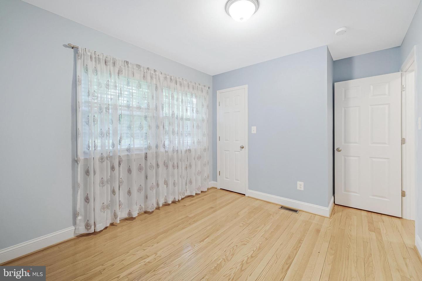1243 KURTZ RD, MCLEAN, Virginia 22101, 4 Bedrooms Bedrooms, ,3 BathroomsBathrooms,Residential,For sale,1243 KURTZ RD,VAFX2240434 MLS # VAFX2240434