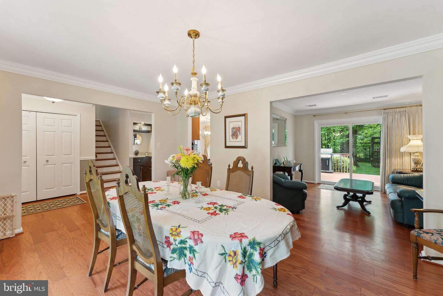 6554 GLADEVIEW CT, BURKE, Virginia 22015, 4 Bedrooms Bedrooms, ,2 BathroomsBathrooms,Residential,For sale,6554 GLADEVIEW CT,VAFX2240448 MLS # VAFX2240448