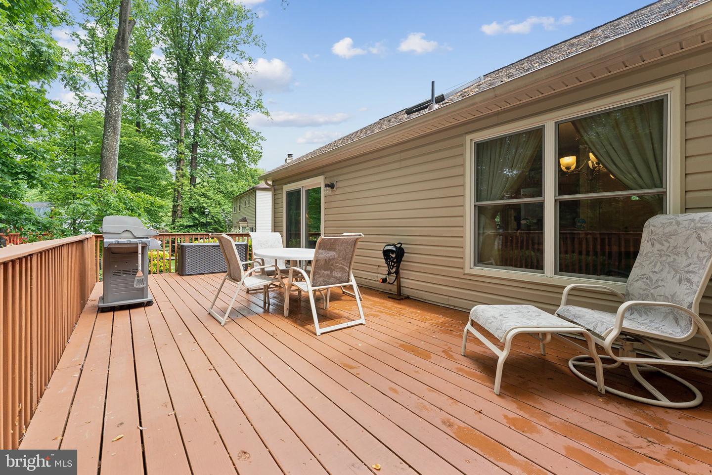 6554 GLADEVIEW CT, BURKE, Virginia 22015, 4 Bedrooms Bedrooms, ,2 BathroomsBathrooms,Residential,For sale,6554 GLADEVIEW CT,VAFX2240448 MLS # VAFX2240448