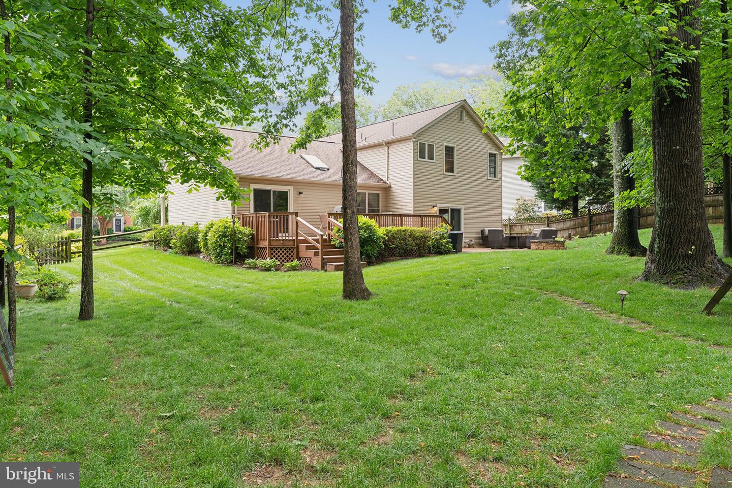 6554 GLADEVIEW CT, BURKE, Virginia 22015, 4 Bedrooms Bedrooms, ,2 BathroomsBathrooms,Residential,For sale,6554 GLADEVIEW CT,VAFX2240448 MLS # VAFX2240448