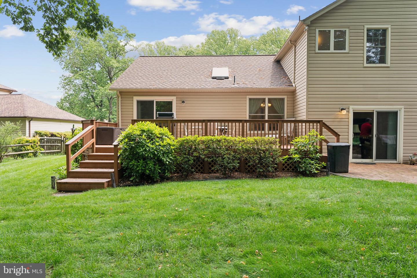 6554 GLADEVIEW CT, BURKE, Virginia 22015, 4 Bedrooms Bedrooms, ,2 BathroomsBathrooms,Residential,For sale,6554 GLADEVIEW CT,VAFX2240448 MLS # VAFX2240448