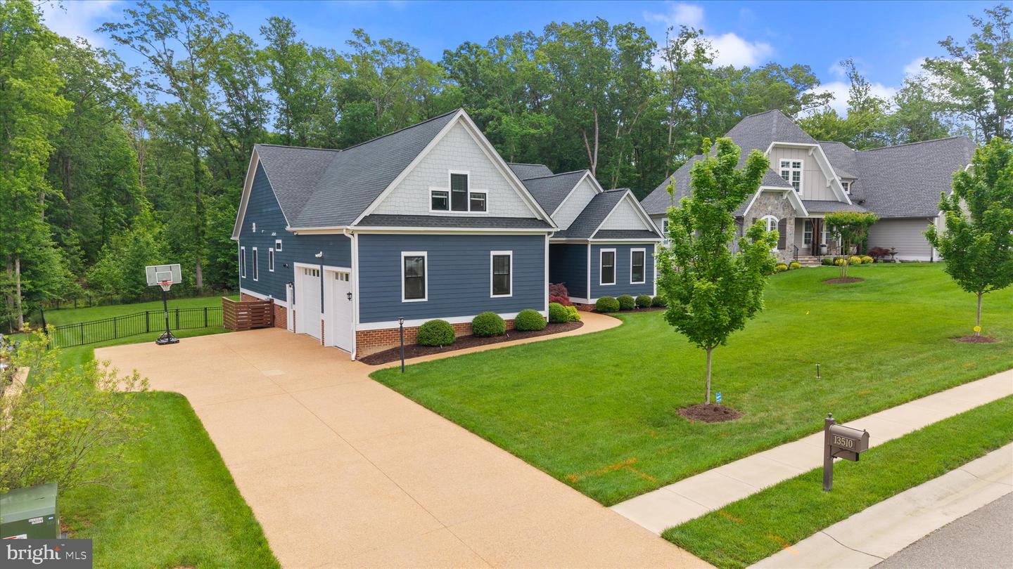 13510 KELHAM RD, MIDLOTHIAN, Virginia 23113, 4 Bedrooms Bedrooms, 11 Rooms Rooms,3 BathroomsBathrooms,Residential,For sale,13510 KELHAM RD,VACF2001140 MLS # VACF2001140
