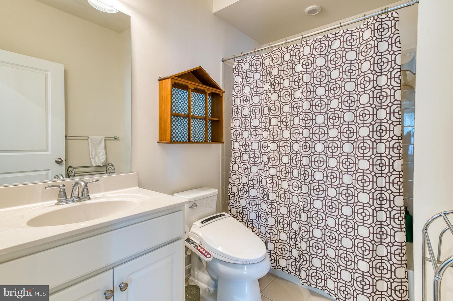 5015 LITTLE MARTHA WAY, WOODBRIDGE, Virginia 22192, 4 Bedrooms Bedrooms, ,3 BathroomsBathrooms,Residential,For sale,5015 LITTLE MARTHA WAY,VAPW2094548 MLS # VAPW2094548