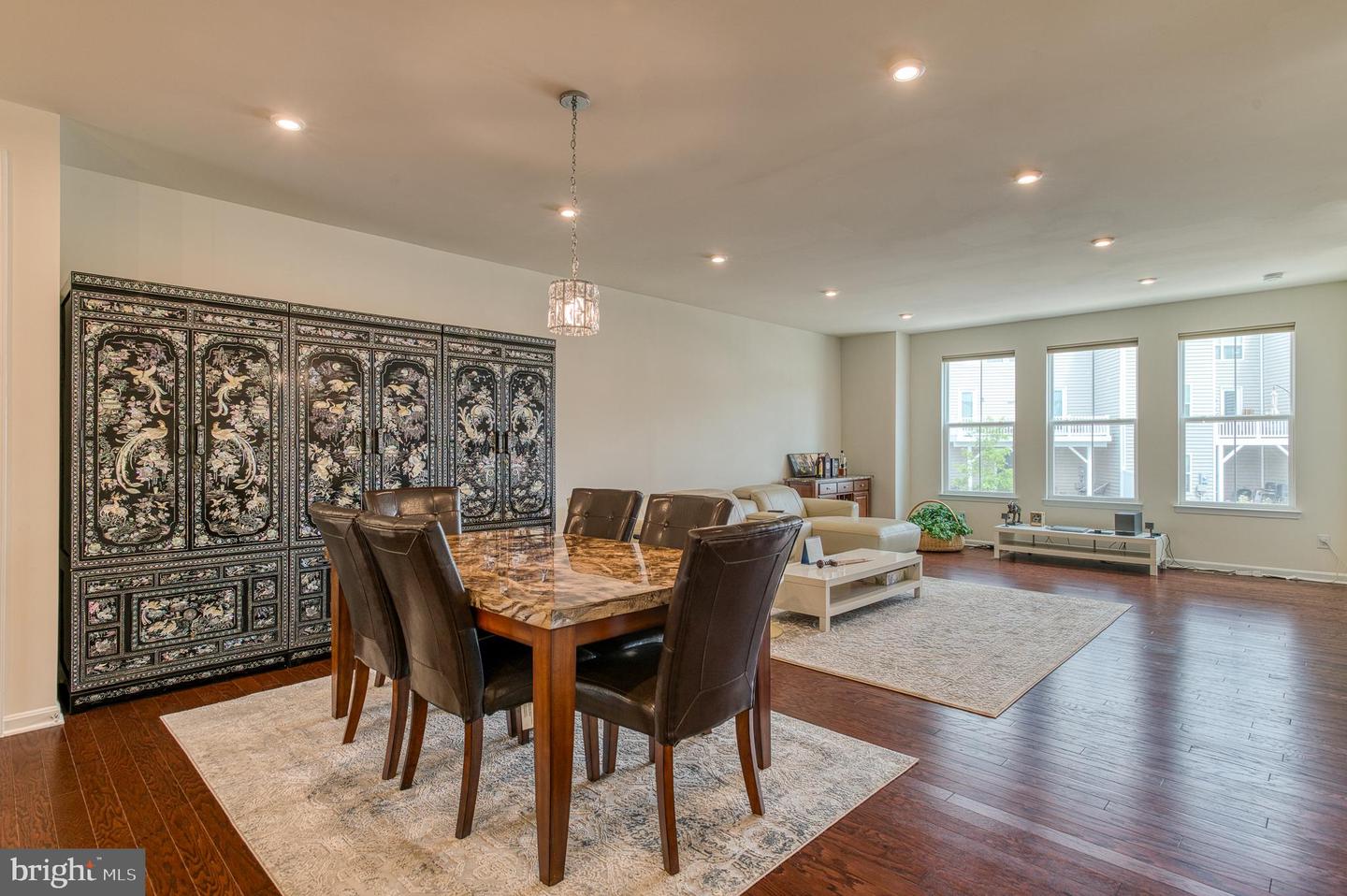 5015 LITTLE MARTHA WAY, WOODBRIDGE, Virginia 22192, 4 Bedrooms Bedrooms, ,3 BathroomsBathrooms,Residential,For sale,5015 LITTLE MARTHA WAY,VAPW2094548 MLS # VAPW2094548