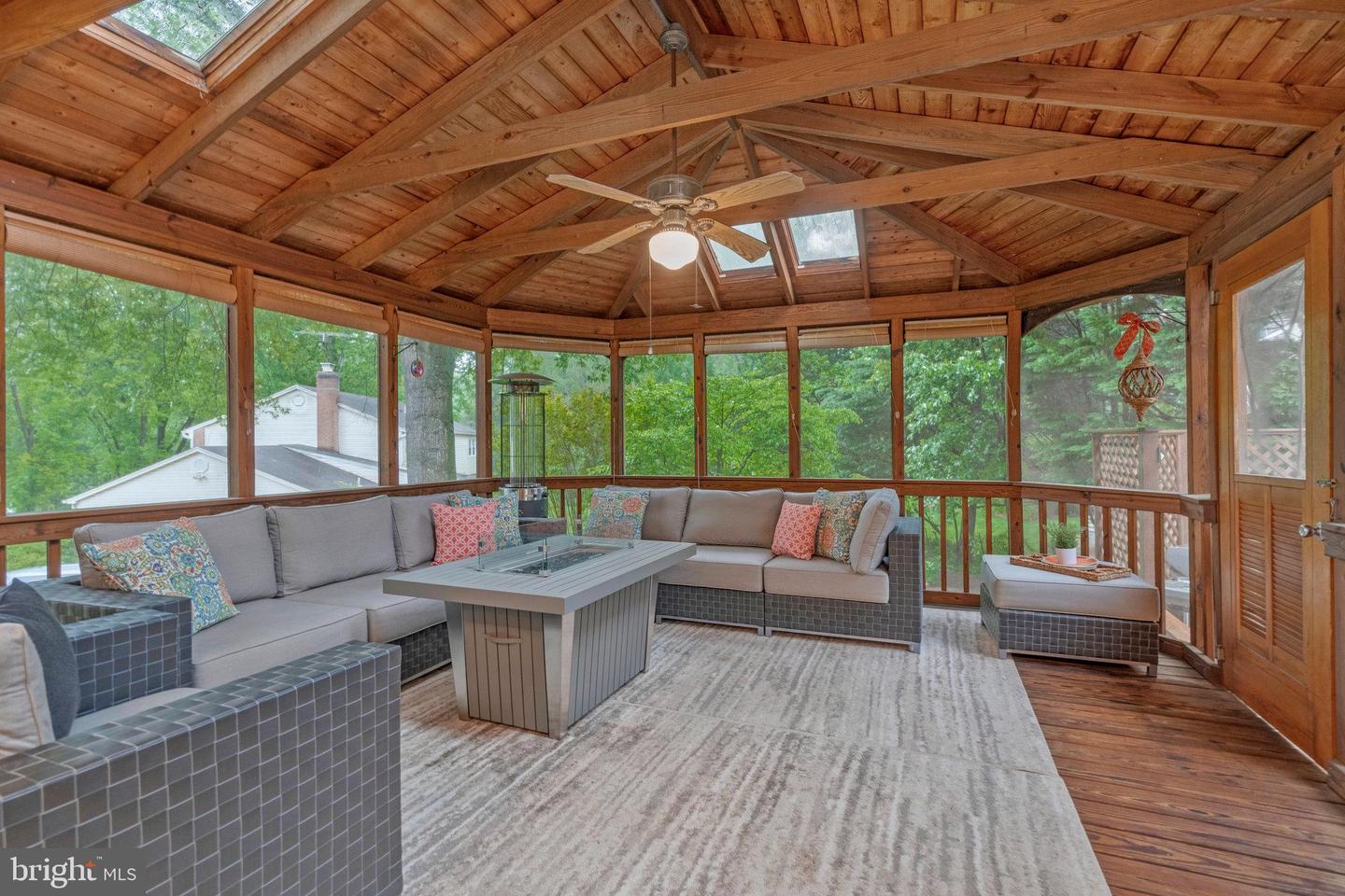 1880 COLD CREEK CT, VIENNA, Virginia 22182, 5 Bedrooms Bedrooms, ,3 BathroomsBathrooms,Residential,For sale,1880 COLD CREEK CT,VAFX2240488 MLS # VAFX2240488