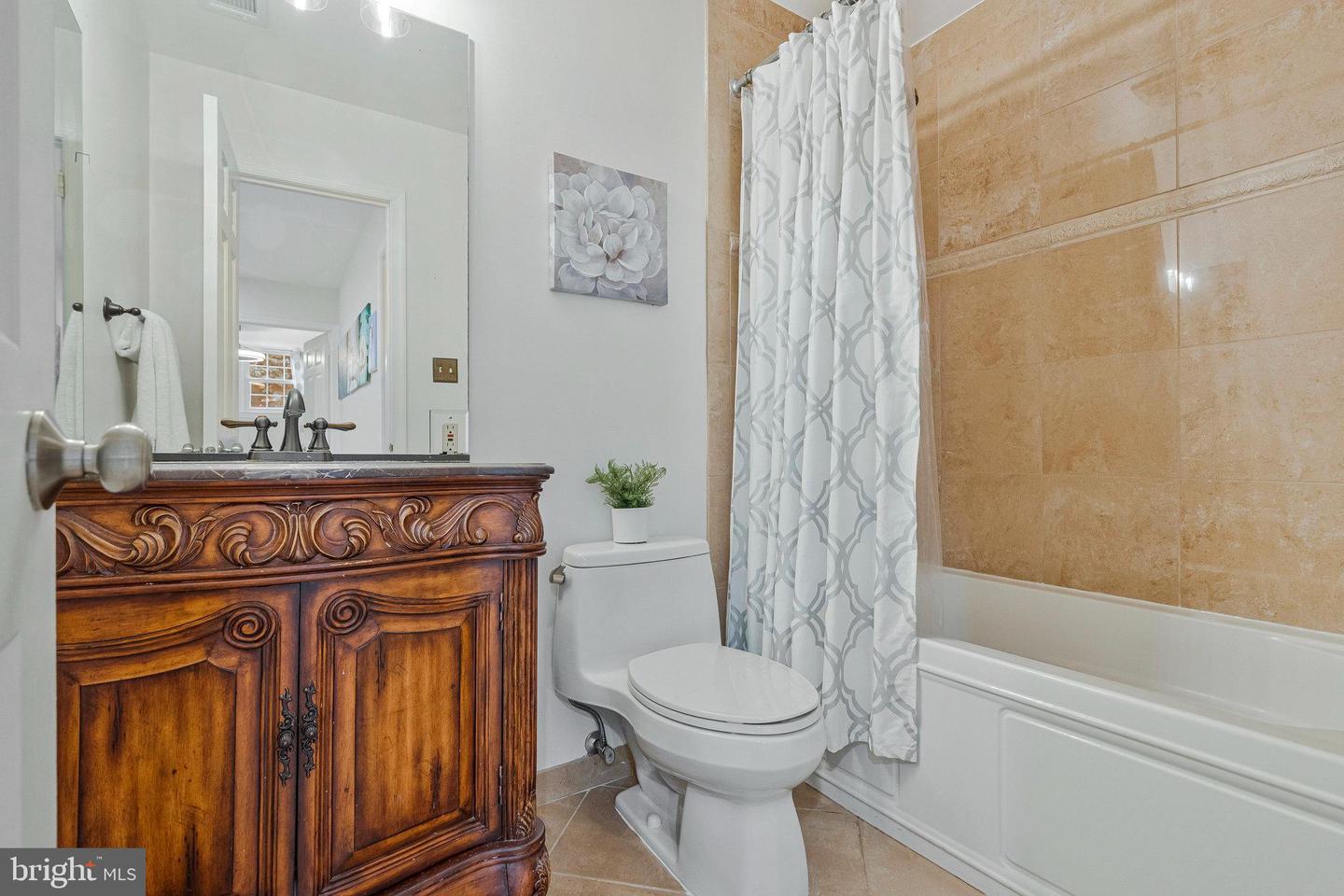 1880 COLD CREEK CT, VIENNA, Virginia 22182, 5 Bedrooms Bedrooms, ,3 BathroomsBathrooms,Residential,For sale,1880 COLD CREEK CT,VAFX2240488 MLS # VAFX2240488