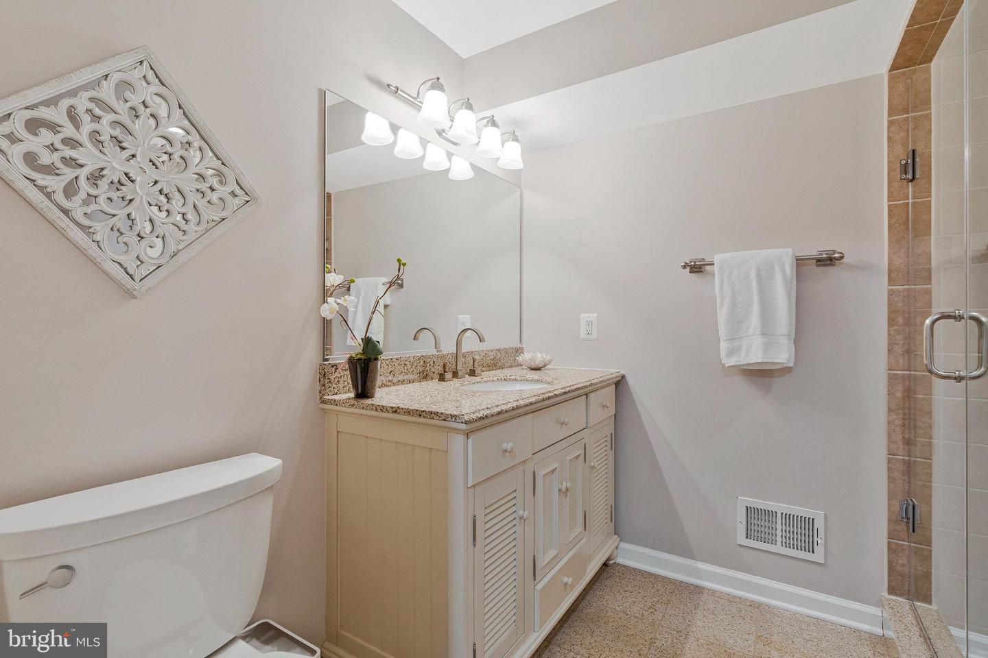 1880 COLD CREEK CT, VIENNA, Virginia 22182, 5 Bedrooms Bedrooms, ,3 BathroomsBathrooms,Residential,For sale,1880 COLD CREEK CT,VAFX2240488 MLS # VAFX2240488