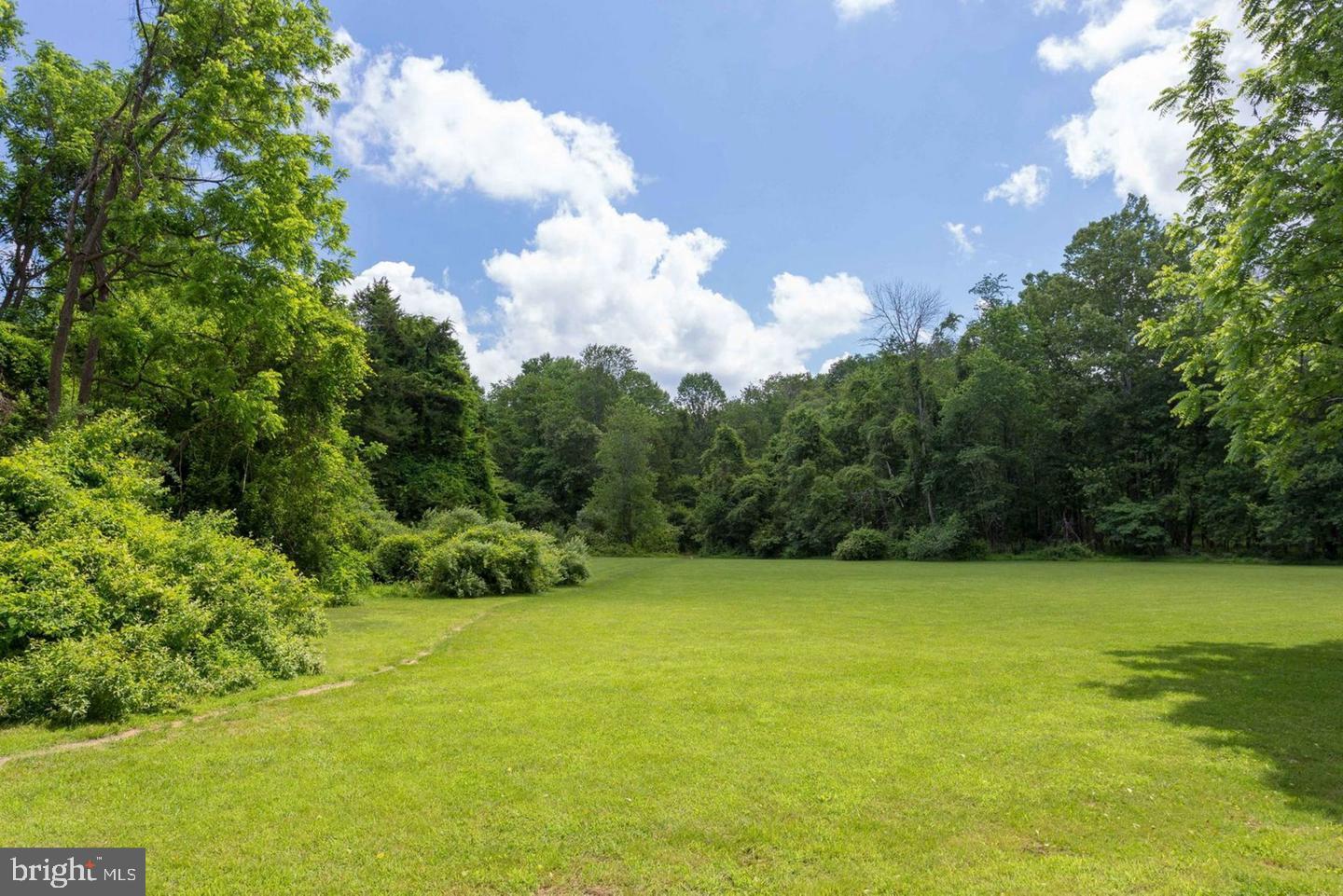 1880 COLD CREEK CT, VIENNA, Virginia 22182, 5 Bedrooms Bedrooms, ,3 BathroomsBathrooms,Residential,For sale,1880 COLD CREEK CT,VAFX2240488 MLS # VAFX2240488