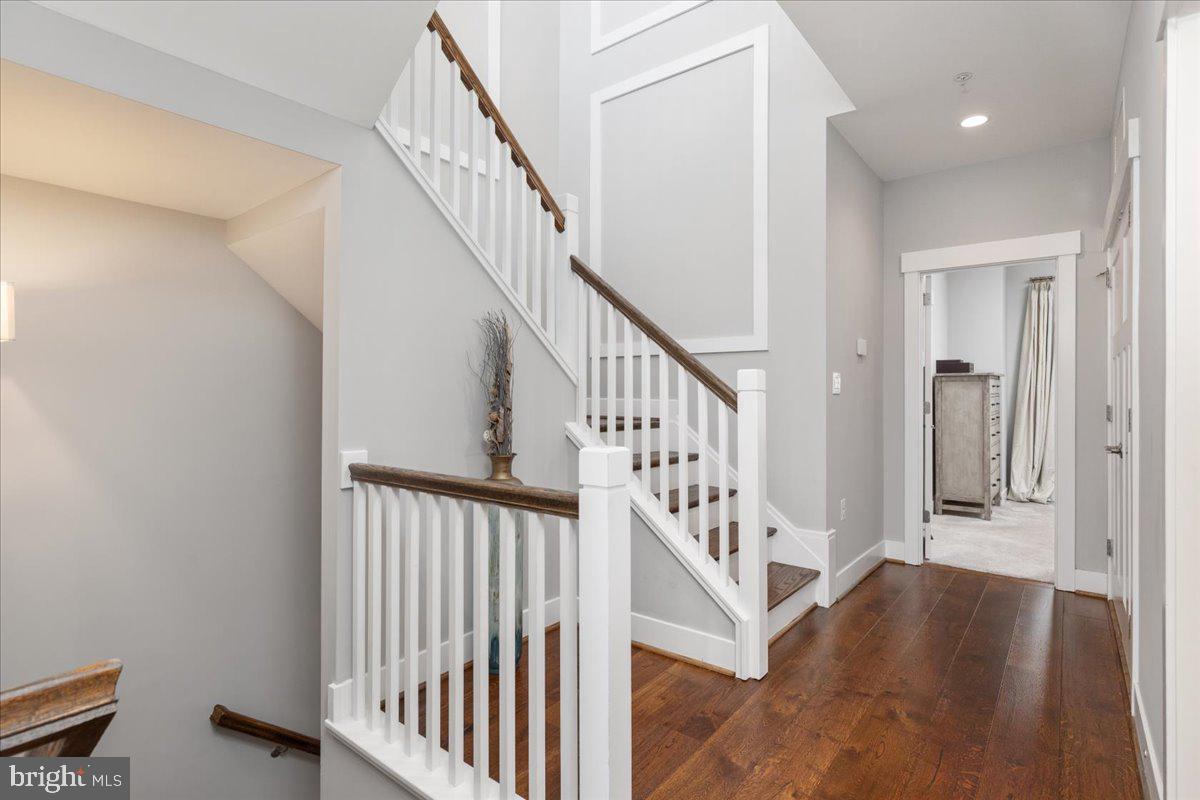 101 DYER CT, HERNDON, Virginia 20170, 4 Bedrooms Bedrooms, ,3 BathroomsBathrooms,Residential,For sale,101 DYER CT,VAFX2240516 MLS # VAFX2240516