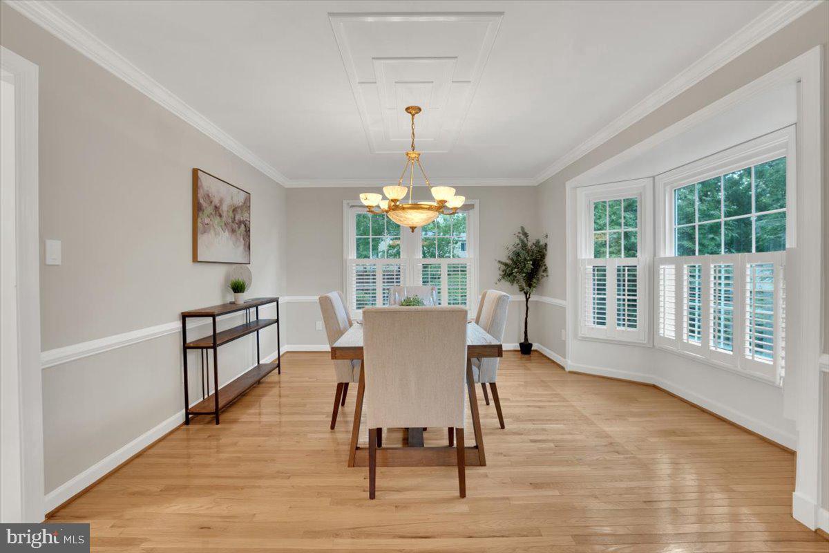 6014 MARILYN DR, ALEXANDRIA, Virginia 22310, 4 Bedrooms Bedrooms, ,4 BathroomsBathrooms,Residential,For sale,6014 MARILYN DR,VAFX2240554 MLS # VAFX2240554