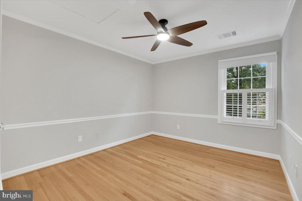 6014 MARILYN DR, ALEXANDRIA, Virginia 22310, 4 Bedrooms Bedrooms, ,4 BathroomsBathrooms,Residential,For sale,6014 MARILYN DR,VAFX2240554 MLS # VAFX2240554