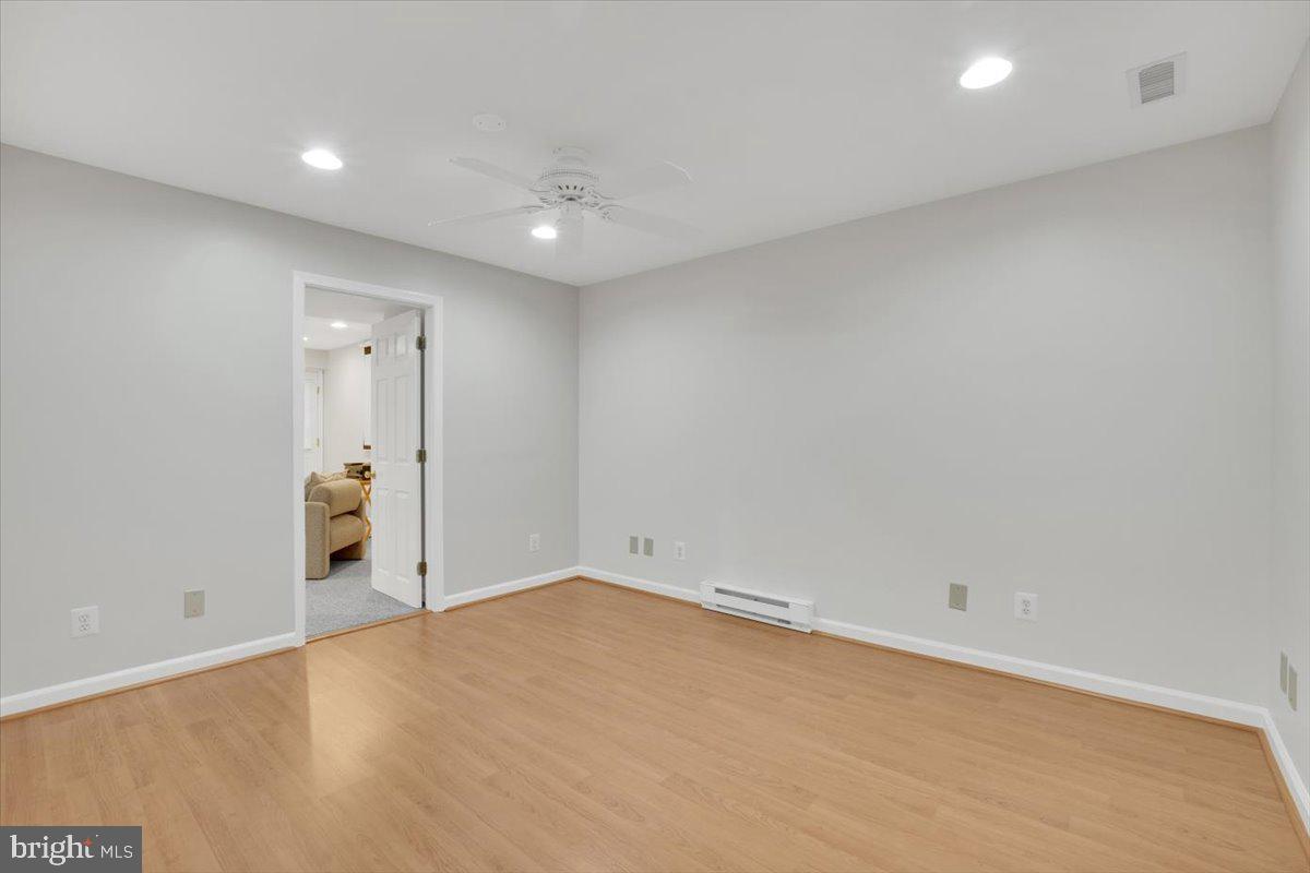 6014 MARILYN DR, ALEXANDRIA, Virginia 22310, 4 Bedrooms Bedrooms, ,4 BathroomsBathrooms,Residential,For sale,6014 MARILYN DR,VAFX2240554 MLS # VAFX2240554