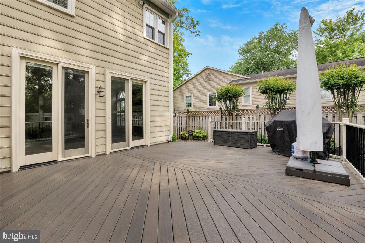 6014 MARILYN DR, ALEXANDRIA, Virginia 22310, 4 Bedrooms Bedrooms, ,4 BathroomsBathrooms,Residential,For sale,6014 MARILYN DR,VAFX2240554 MLS # VAFX2240554