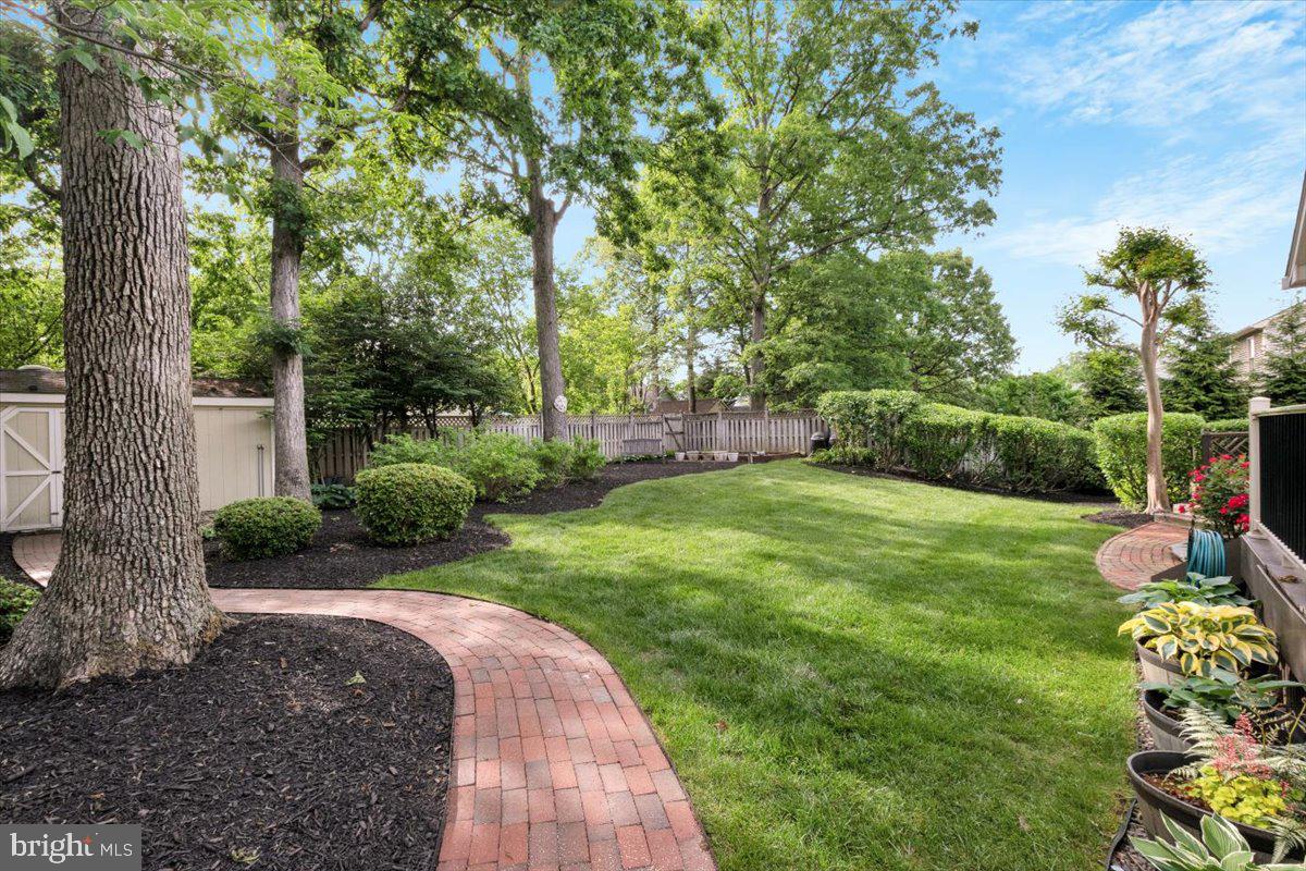 6014 MARILYN DR, ALEXANDRIA, Virginia 22310, 4 Bedrooms Bedrooms, ,4 BathroomsBathrooms,Residential,For sale,6014 MARILYN DR,VAFX2240554 MLS # VAFX2240554
