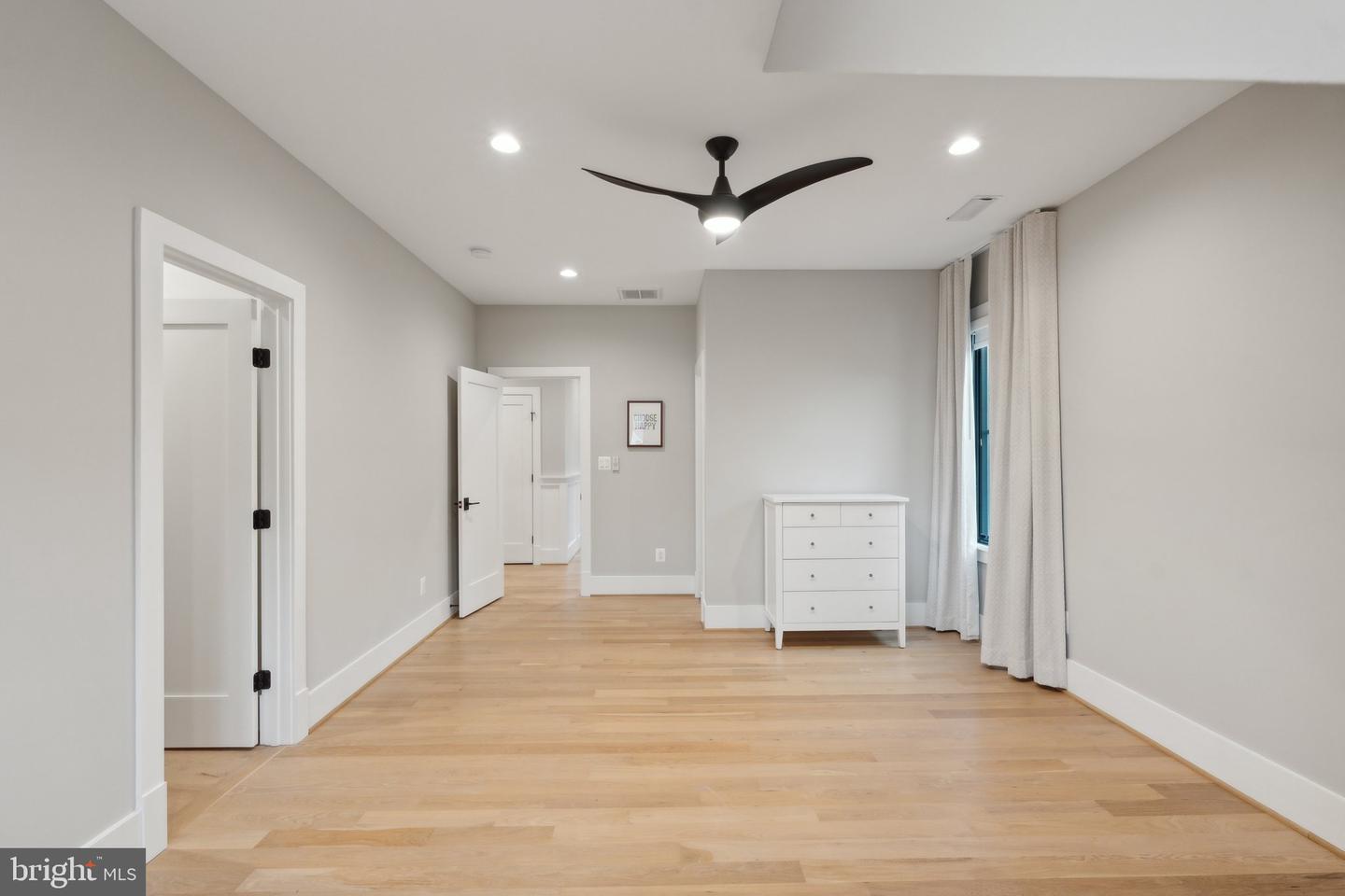 1609 WOODMOOR LN, MCLEAN, Virginia 22101, 7 Bedrooms Bedrooms, ,7 BathroomsBathrooms,Residential,For sale,1609 WOODMOOR LN,VAFX2240362 MLS # VAFX2240362