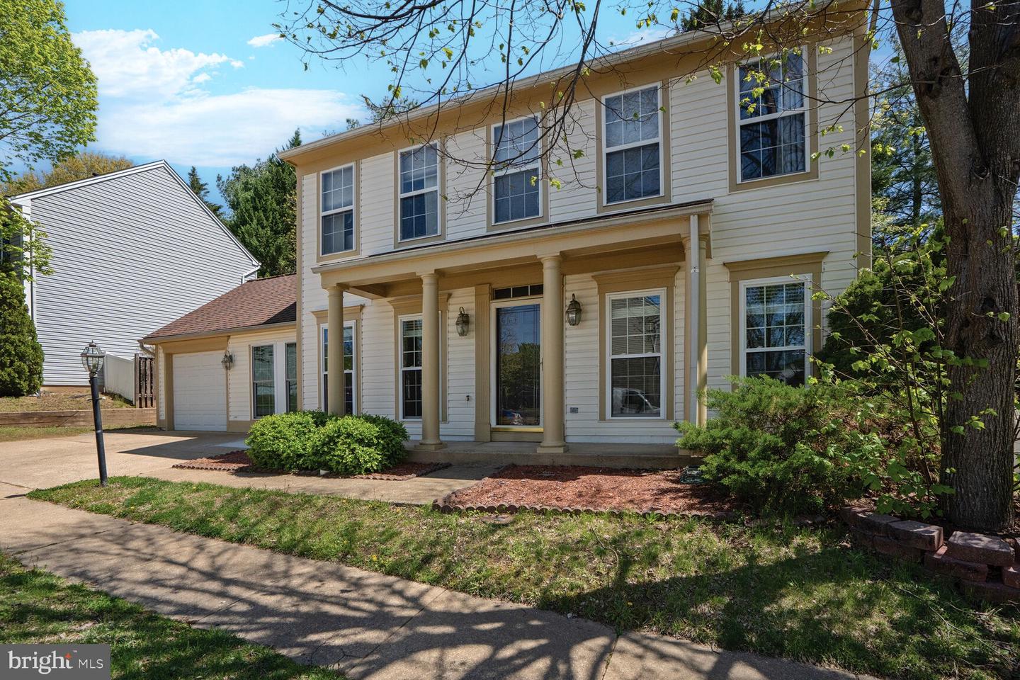 3249 MOUNTAIN LAUREL LOOP, DUMFRIES, Virginia 22026, 4 Bedrooms Bedrooms, ,2 BathroomsBathrooms,Residential,For sale,3249 MOUNTAIN LAUREL LOOP,VAPW2094512 MLS # VAPW2094512