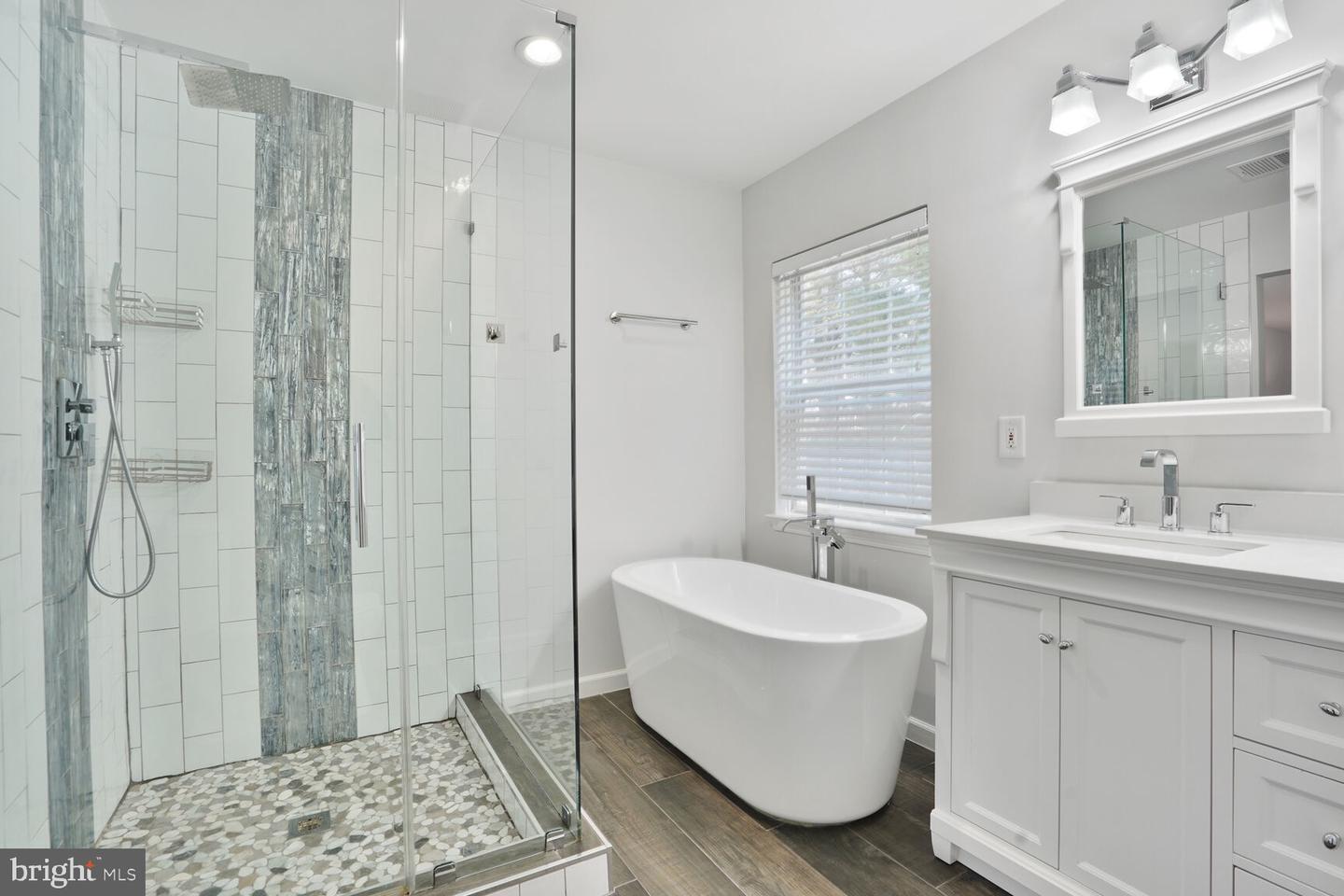 3249 MOUNTAIN LAUREL LOOP, DUMFRIES, Virginia 22026, 4 Bedrooms Bedrooms, ,2 BathroomsBathrooms,Residential,For sale,3249 MOUNTAIN LAUREL LOOP,VAPW2094512 MLS # VAPW2094512