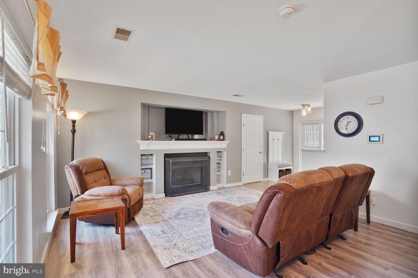3249 MOUNTAIN LAUREL LOOP, DUMFRIES, Virginia 22026, 4 Bedrooms Bedrooms, ,2 BathroomsBathrooms,Residential,For sale,3249 MOUNTAIN LAUREL LOOP,VAPW2094512 MLS # VAPW2094512
