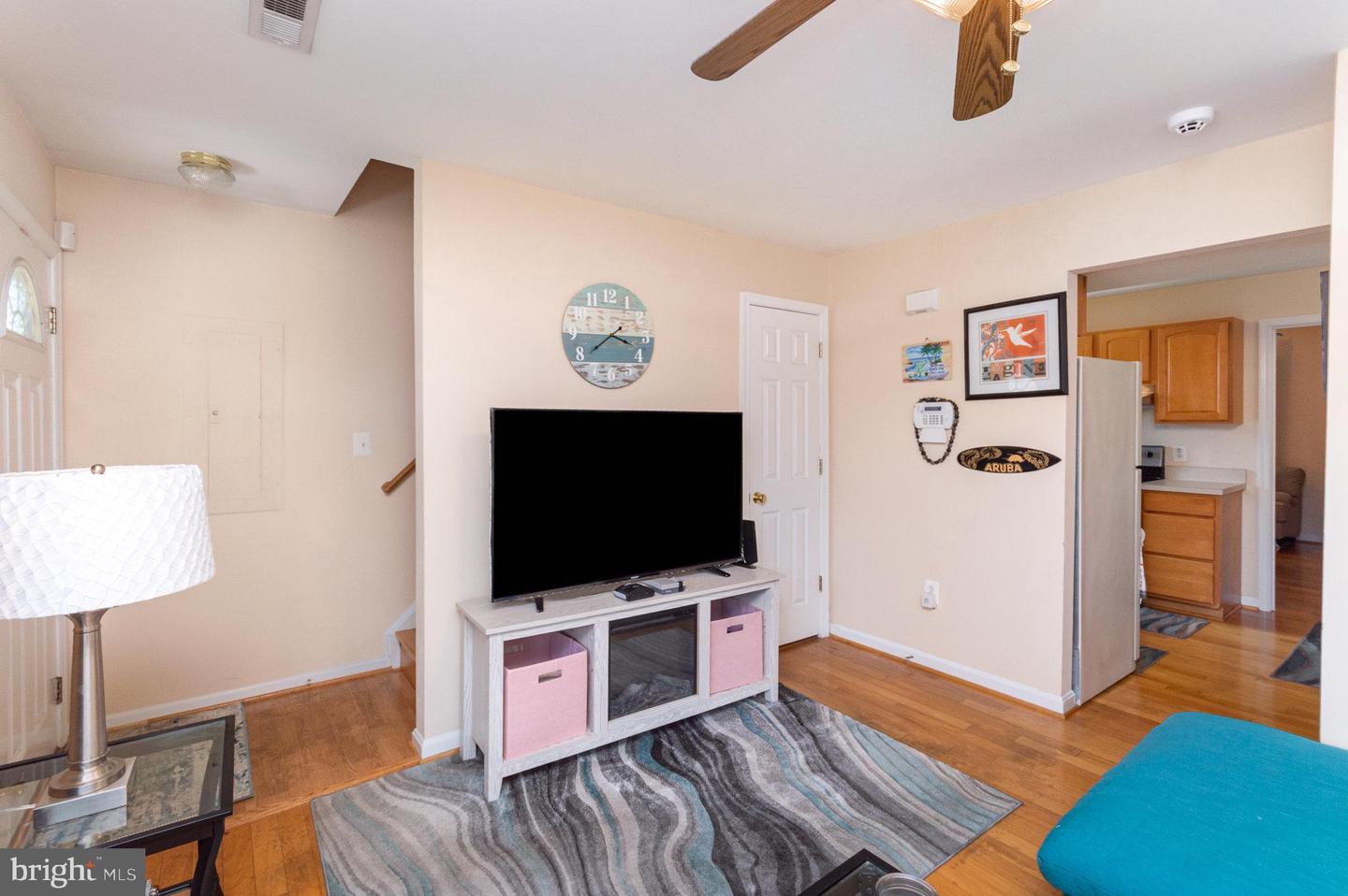 321 MCKINNEY ST, FREDERICKSBURG, Virginia 22401, 4 Bedrooms Bedrooms, ,2 BathroomsBathrooms,Residential,For sale,321 MCKINNEY ST,VAFB2008194 MLS # VAFB2008194
