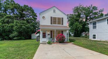 321 MCKINNEY ST, FREDERICKSBURG, Virginia 22401, 4 Bedrooms Bedrooms, ,2 BathroomsBathrooms,Residential,For sale,321 MCKINNEY ST,VAFB2008194 MLS # VAFB2008194