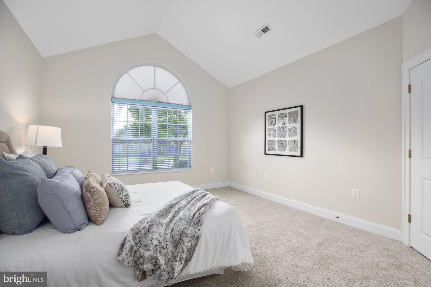 6231 AUTUMN LEAF DR, FREDERICKSBURG, Virginia 22407, 2 Bedrooms Bedrooms, ,2 BathroomsBathrooms,Residential,For sale,6231 AUTUMN LEAF DR,VASP2033090 MLS # VASP2033090
