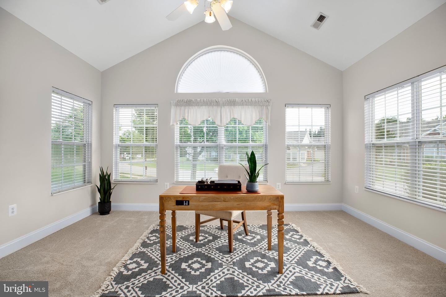 6231 AUTUMN LEAF DR, FREDERICKSBURG, Virginia 22407, 2 Bedrooms Bedrooms, ,2 BathroomsBathrooms,Residential,For sale,6231 AUTUMN LEAF DR,VASP2033090 MLS # VASP2033090
