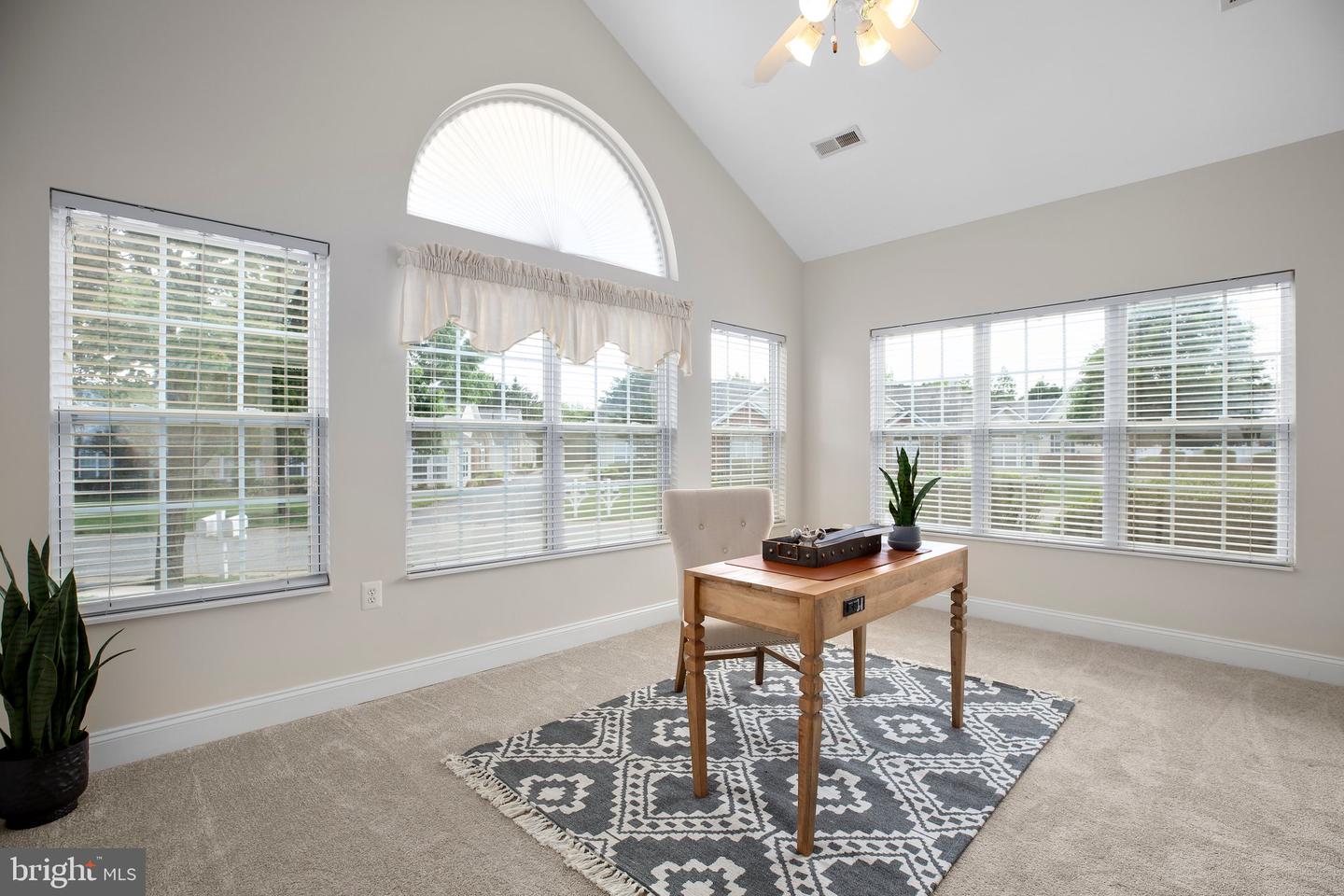 6231 AUTUMN LEAF DR, FREDERICKSBURG, Virginia 22407, 2 Bedrooms Bedrooms, ,2 BathroomsBathrooms,Residential,For sale,6231 AUTUMN LEAF DR,VASP2033090 MLS # VASP2033090