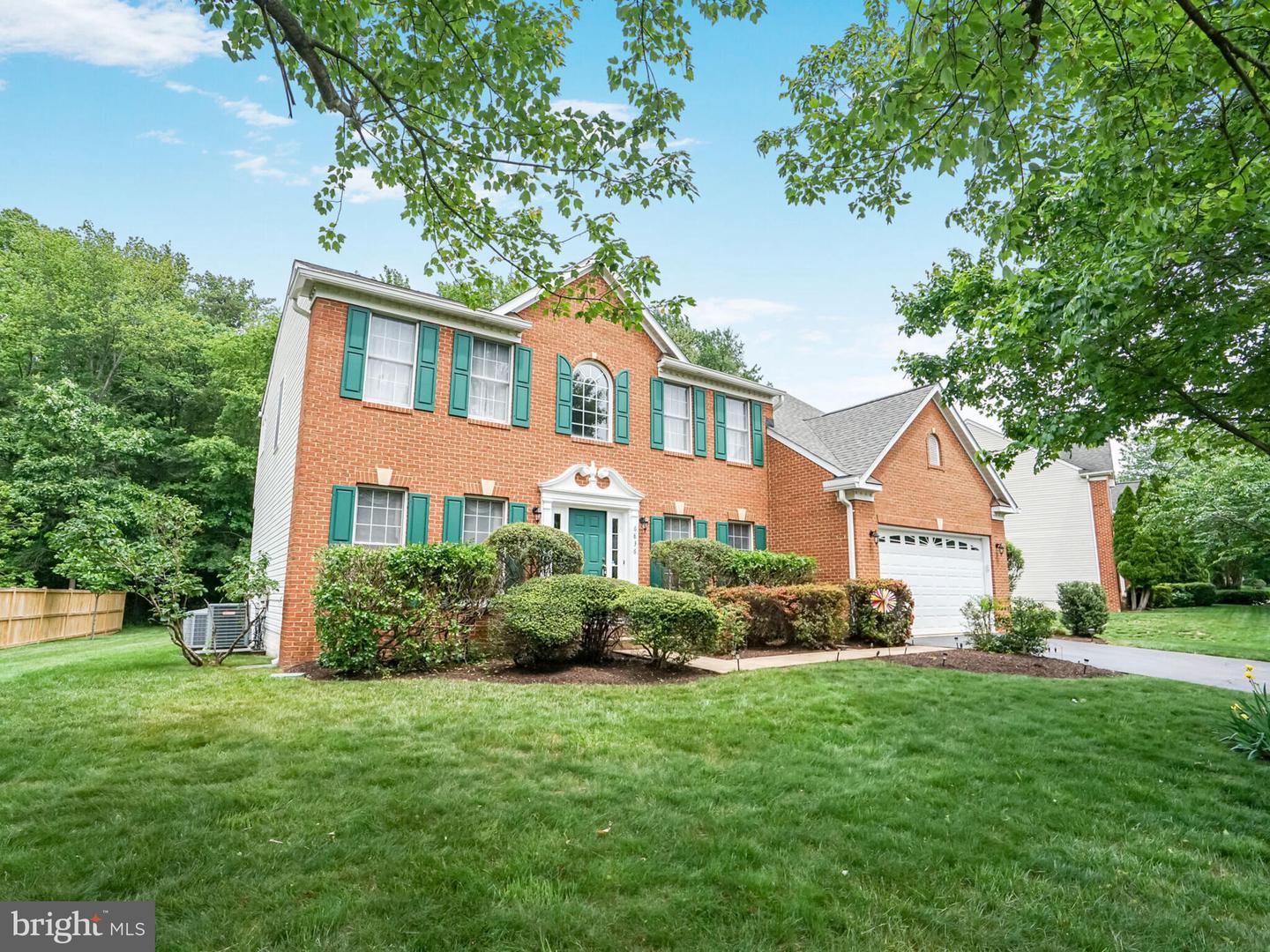 6836 CORDER LN, LORTON, Virginia 22079, 5 Bedrooms Bedrooms, ,3 BathroomsBathrooms,Residential,For sale,6836 CORDER LN,VAFX2240528 MLS # VAFX2240528