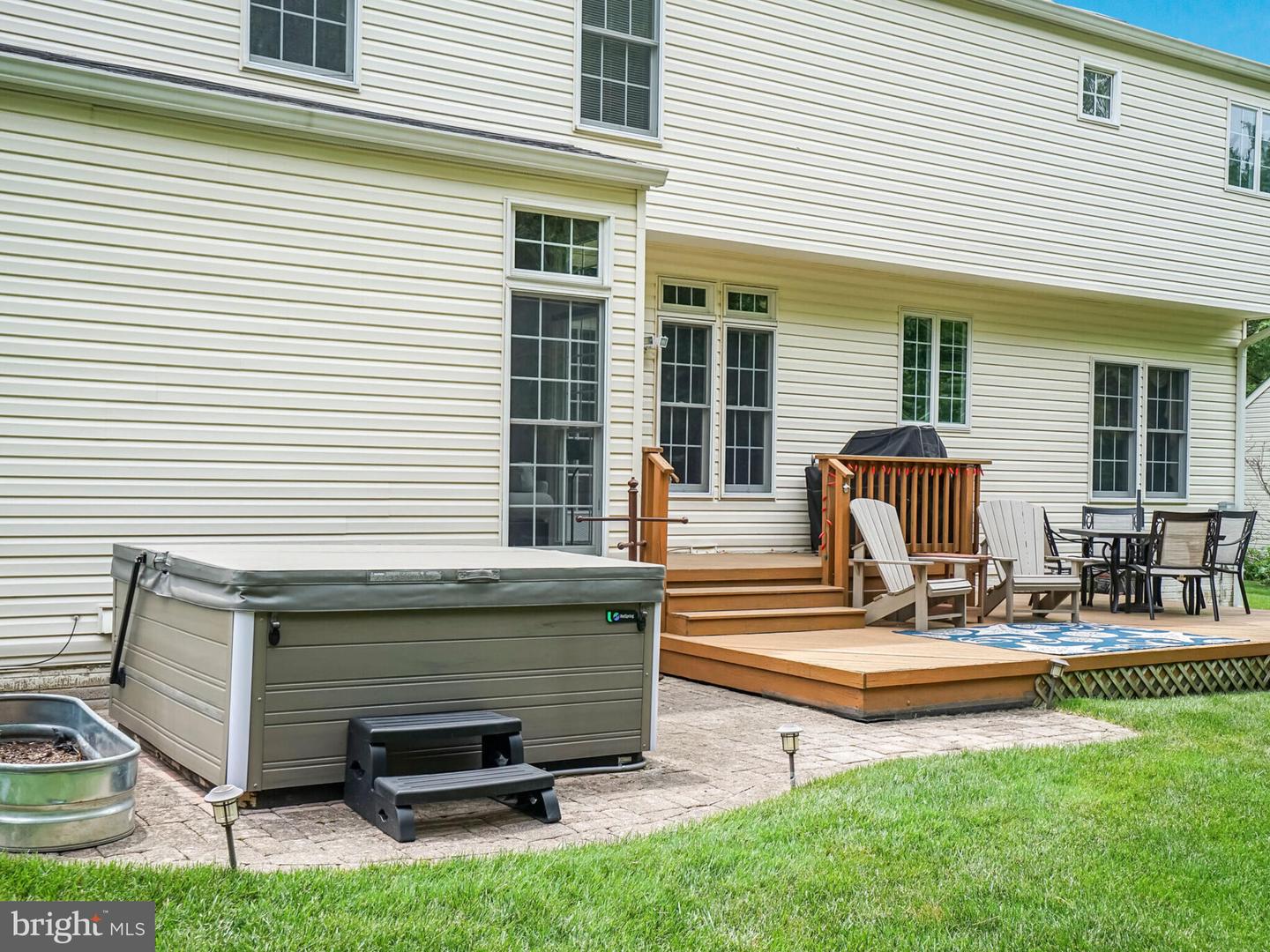 6836 CORDER LN, LORTON, Virginia 22079, 5 Bedrooms Bedrooms, ,3 BathroomsBathrooms,Residential,For sale,6836 CORDER LN,VAFX2240528 MLS # VAFX2240528